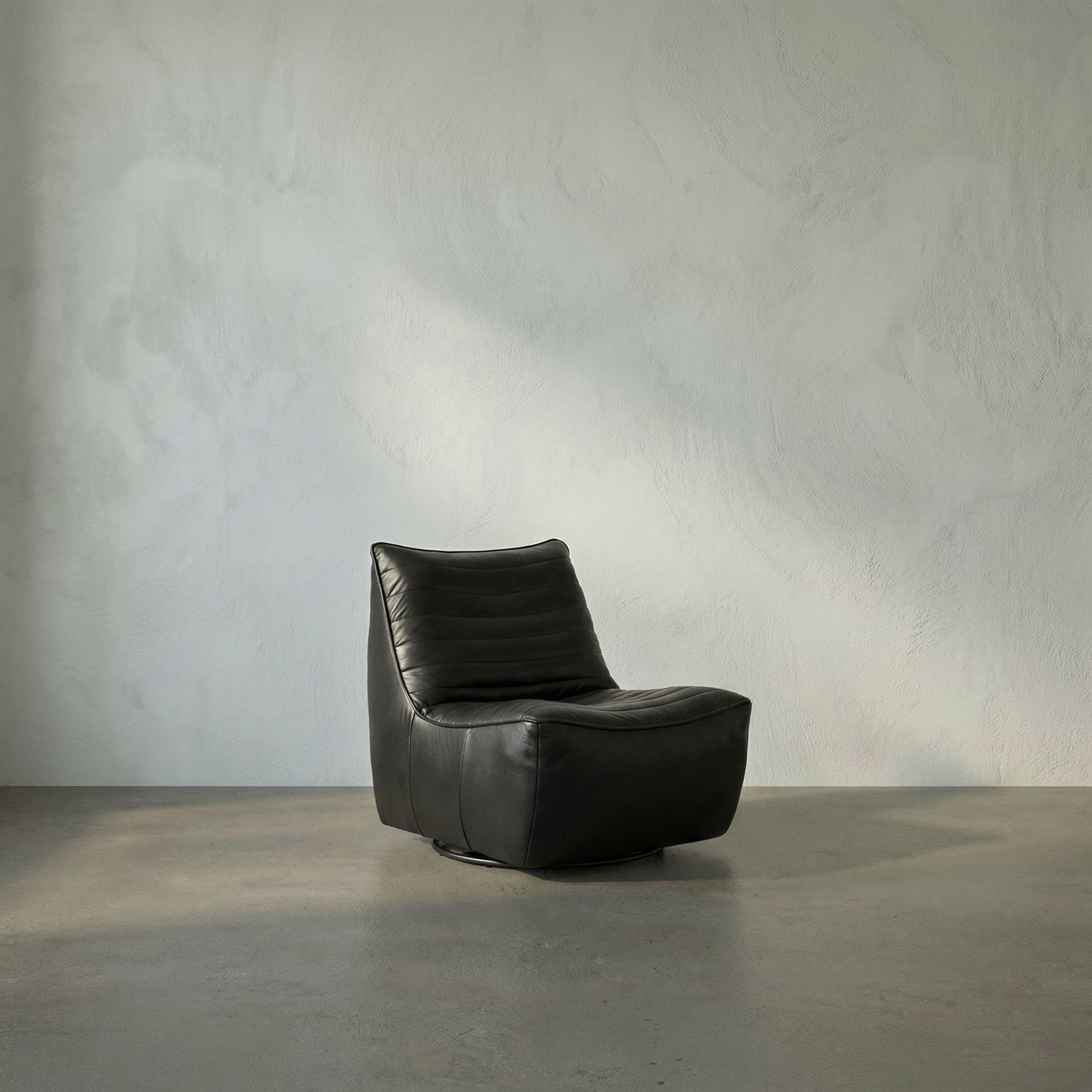 McClain Onyx Black Swivel Single Sofa