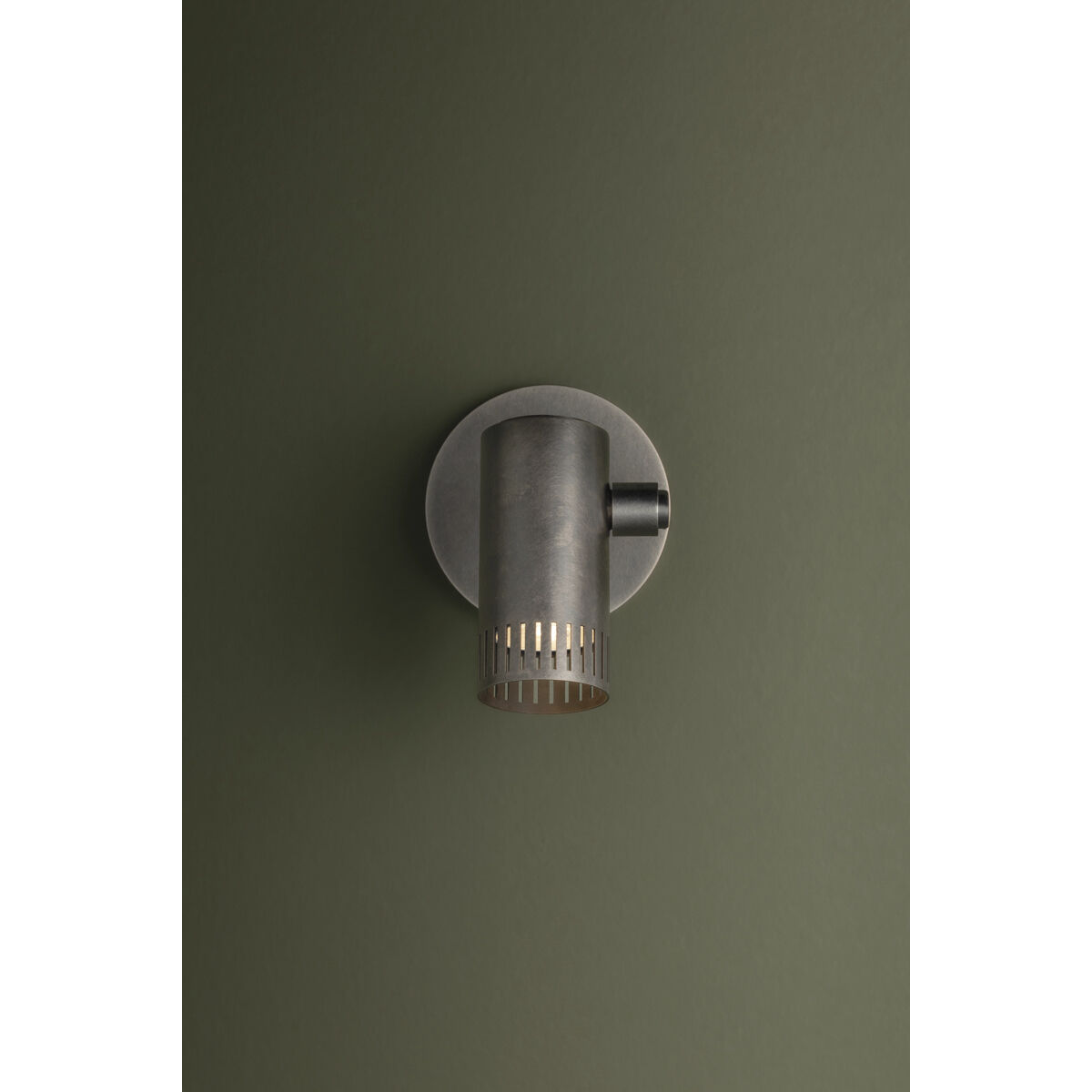 Arrow 1 Light 4.75 inch Vintage Pewter Wall Sconce Wall Light