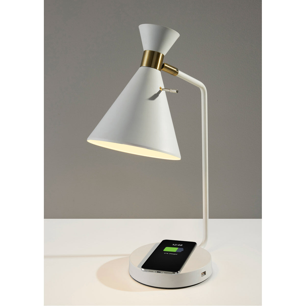 Maxine 19 inch 60 watt Matte White with Antique Brass Accents Table Lamp Portable Light, with AdessoCharge Wireless Charging Pad and USB Port