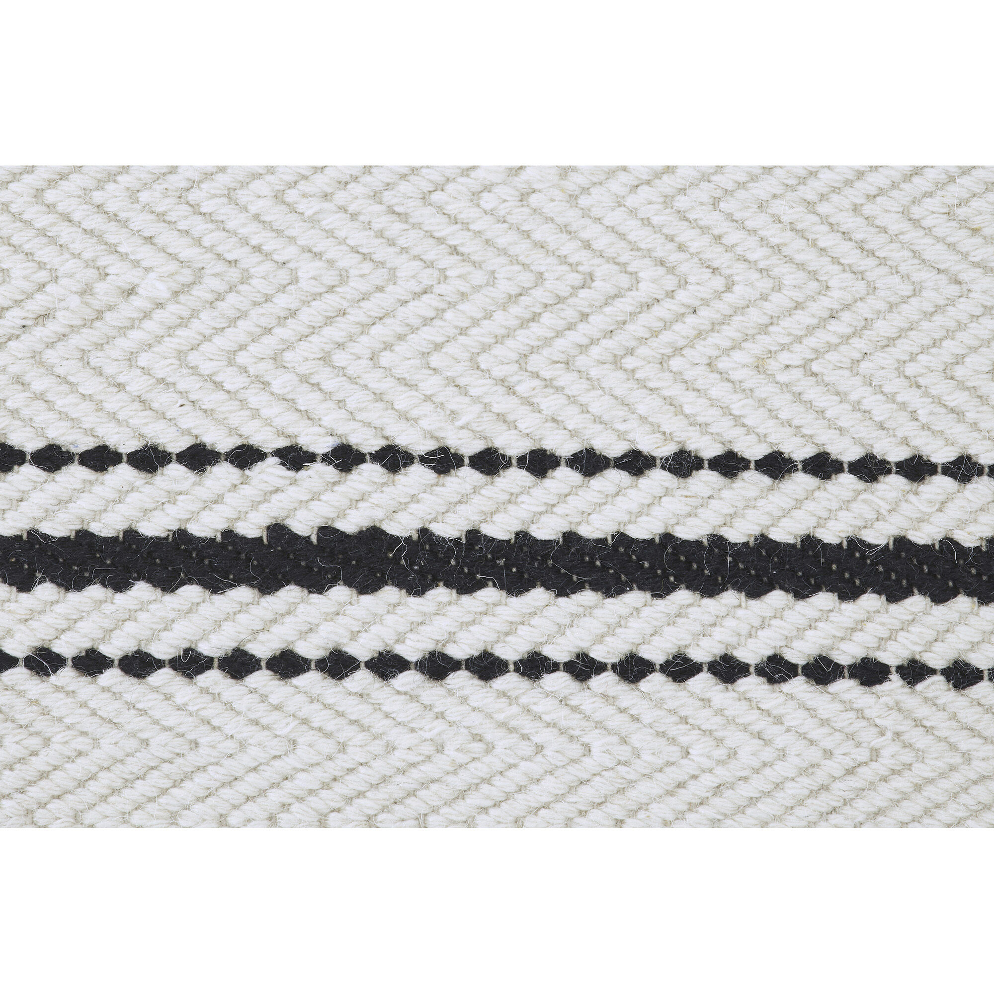 Alice 39 X 24 inch Ivory and Black Rug, 2' x 3’3" ft