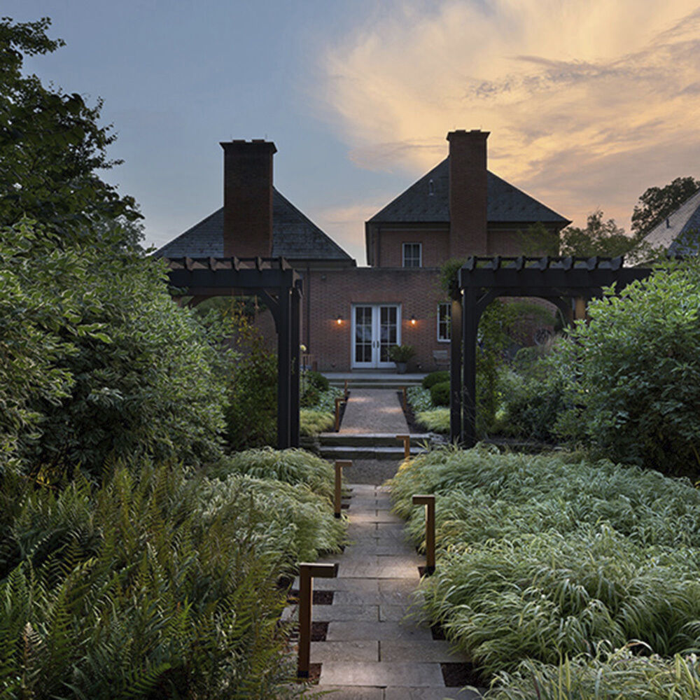 Hardy Island Atlantis 12v 1.50 watt Bronze Landscape Path Light