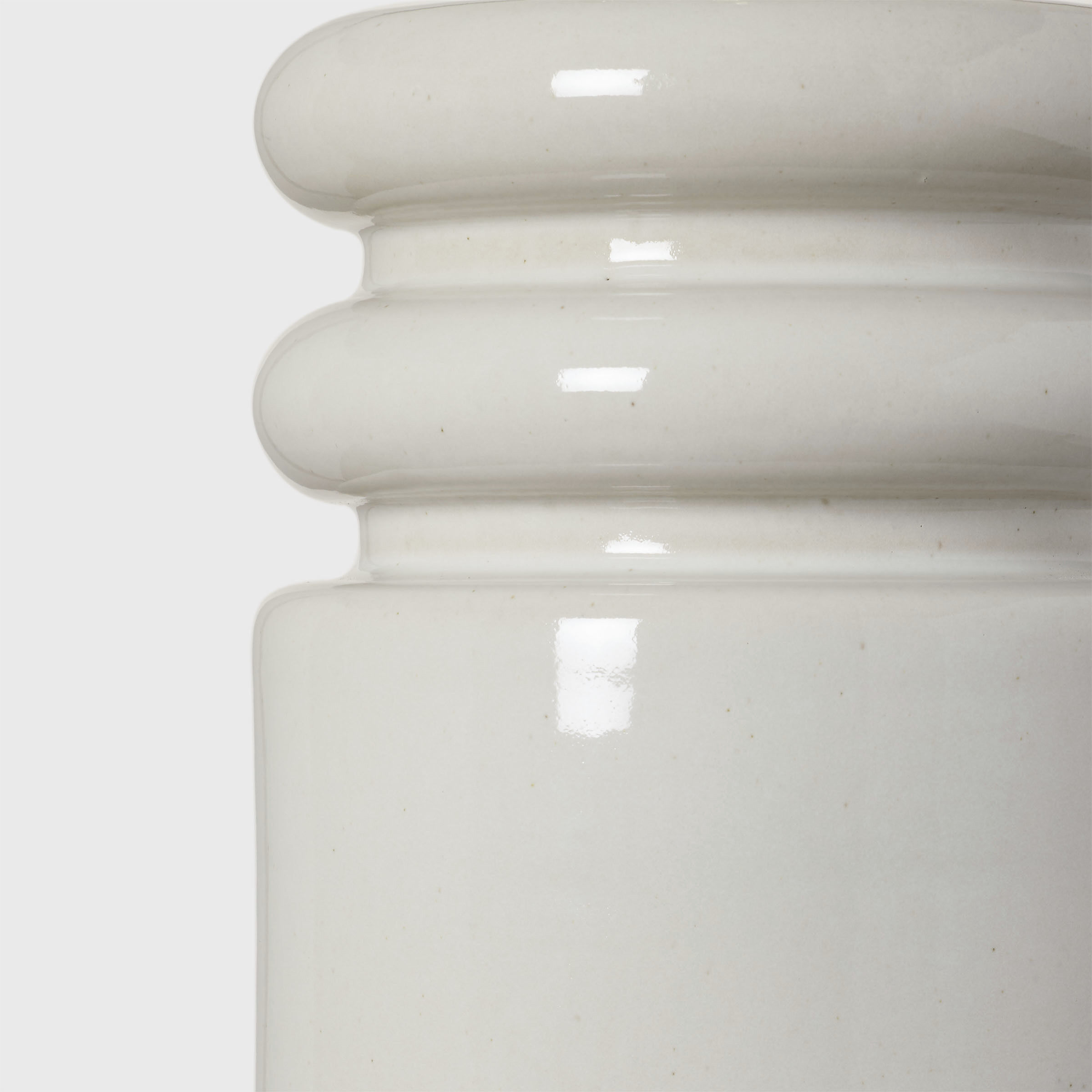 ED Ellen DeGeneres Feikudo 25.88 inch 60 watt Glossy White Table Lamp Portable Light