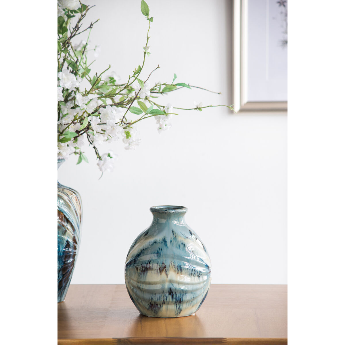 Reactive 11 X 8.7 inch Vase