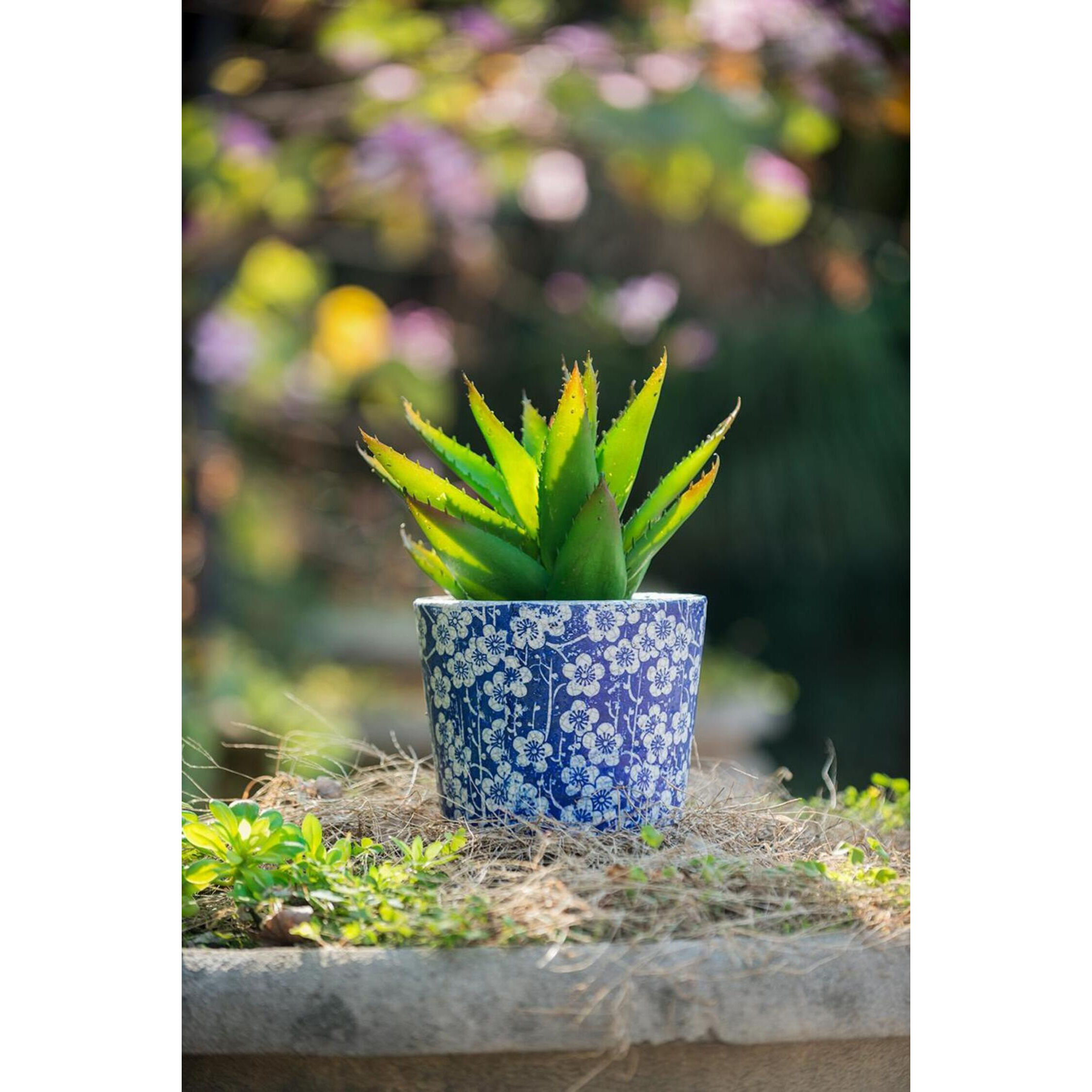 Terracotta Blue and White Outdoor Planter, Set of 4