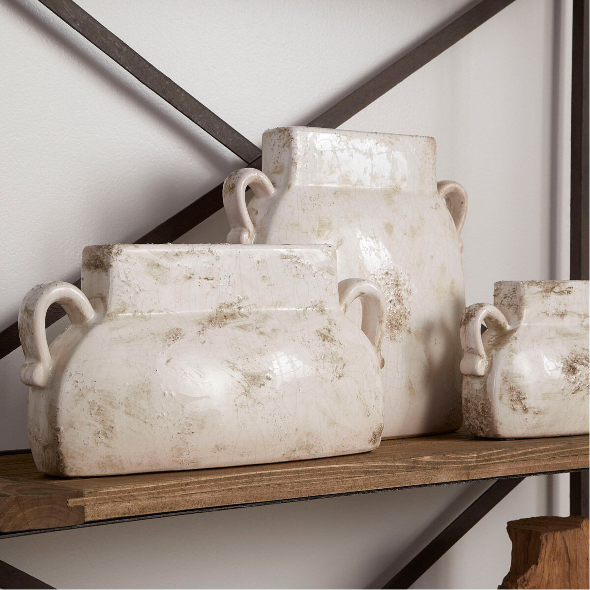 Leos White Glaze Planter, Large