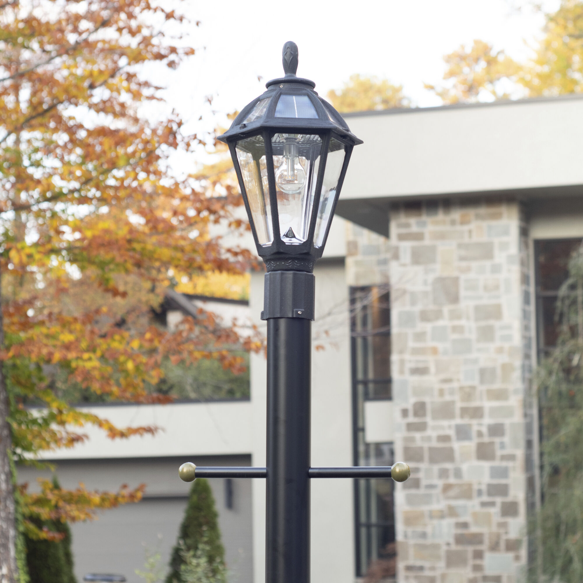 Polaris LED 19.25 inch White Outdoor Post Light, Solar