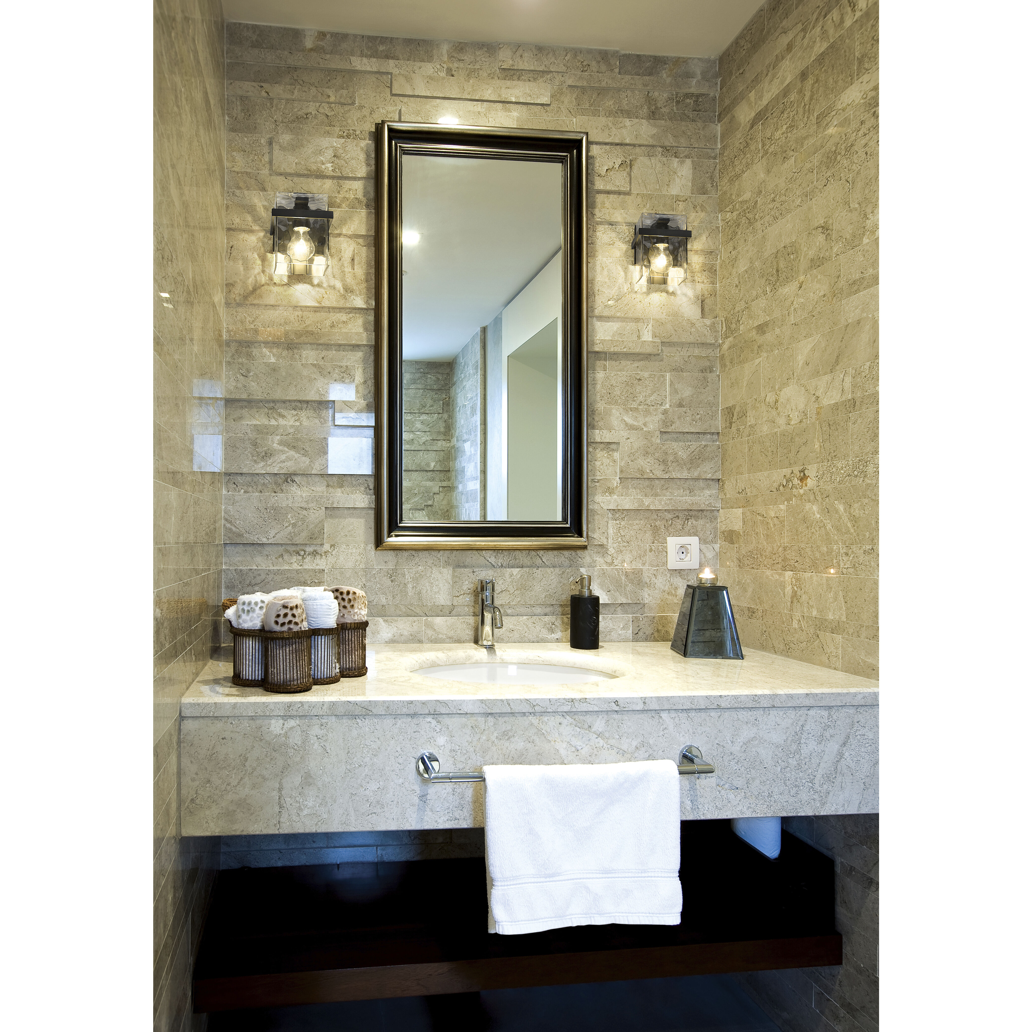 Bennington Wall Sconce Wall Light in Matte Black