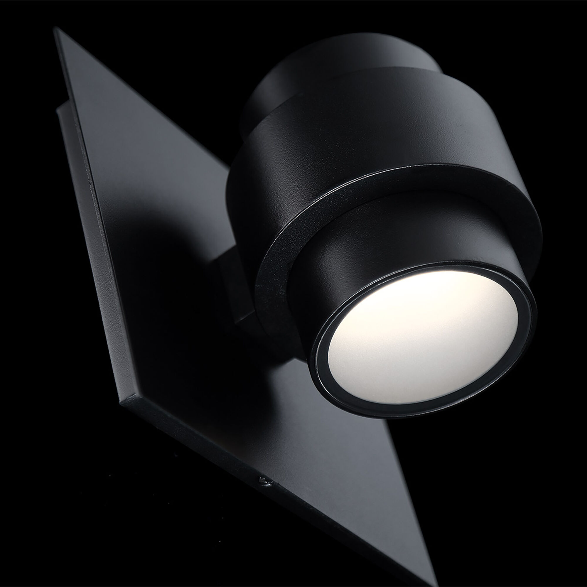 Barrel LED 5 inch Black Outdoor Wall Light in 5in, dweLED