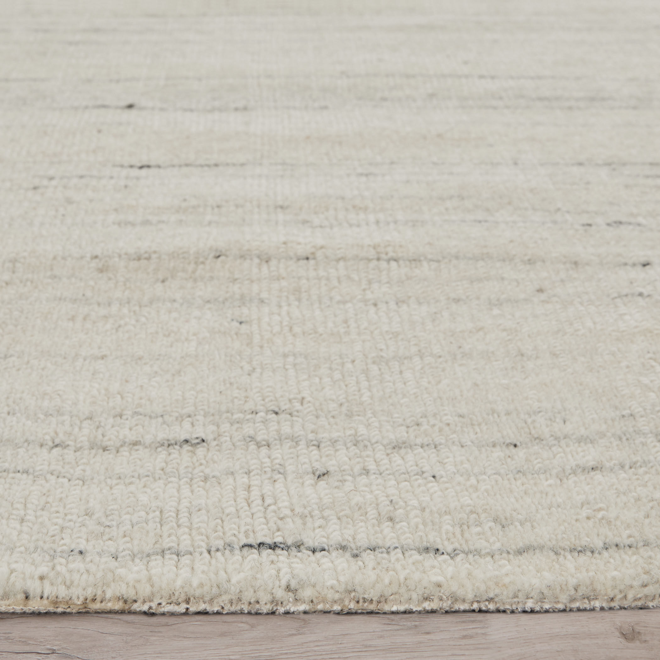 Riya 36 X 24 inch Light Grey Rug in 2 x 3