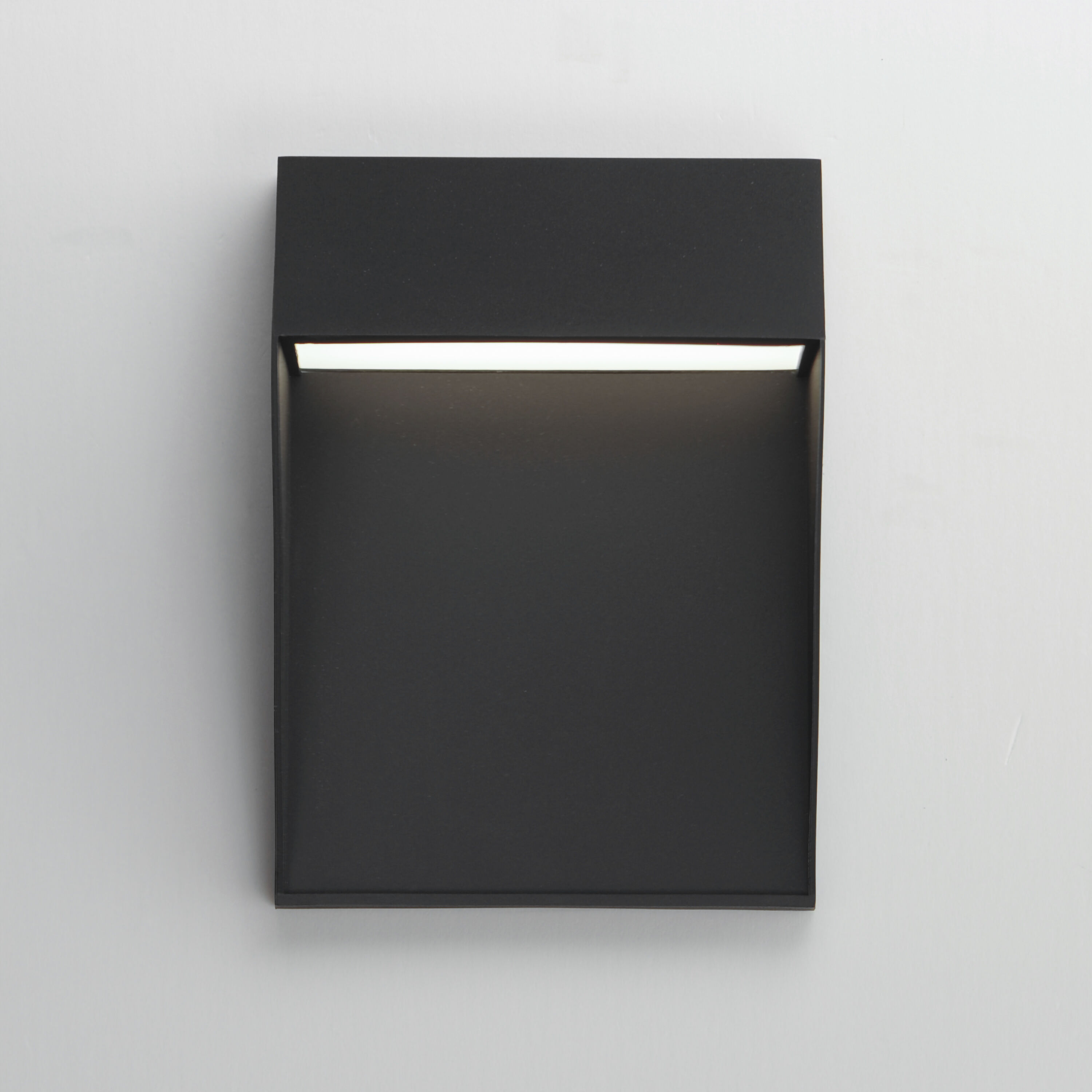 Cliffsedge VX LED 11 inch Black and Gold Outdoor Wall Mount