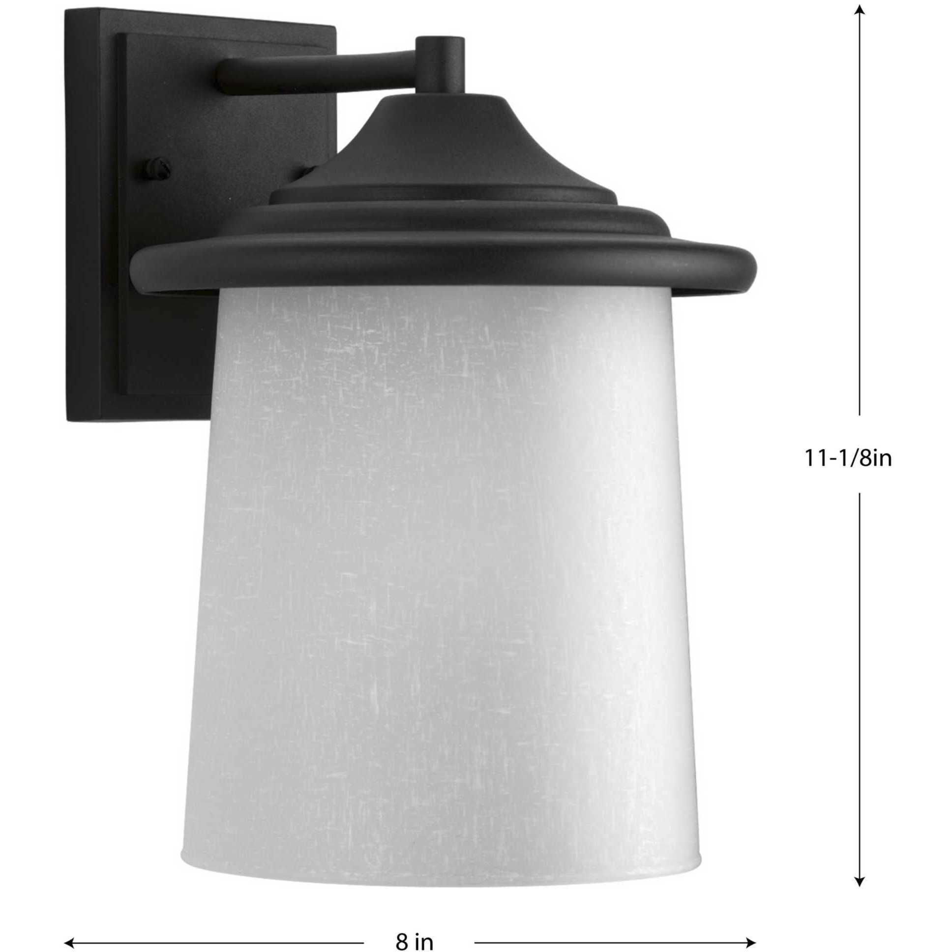 Essential Outdoor Wall Lantern in Black, Medium