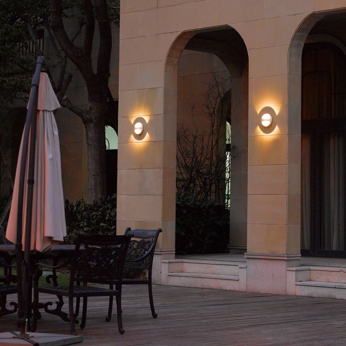 Bay LED 7 inch Graphite Grey Outdoor Wall Mount