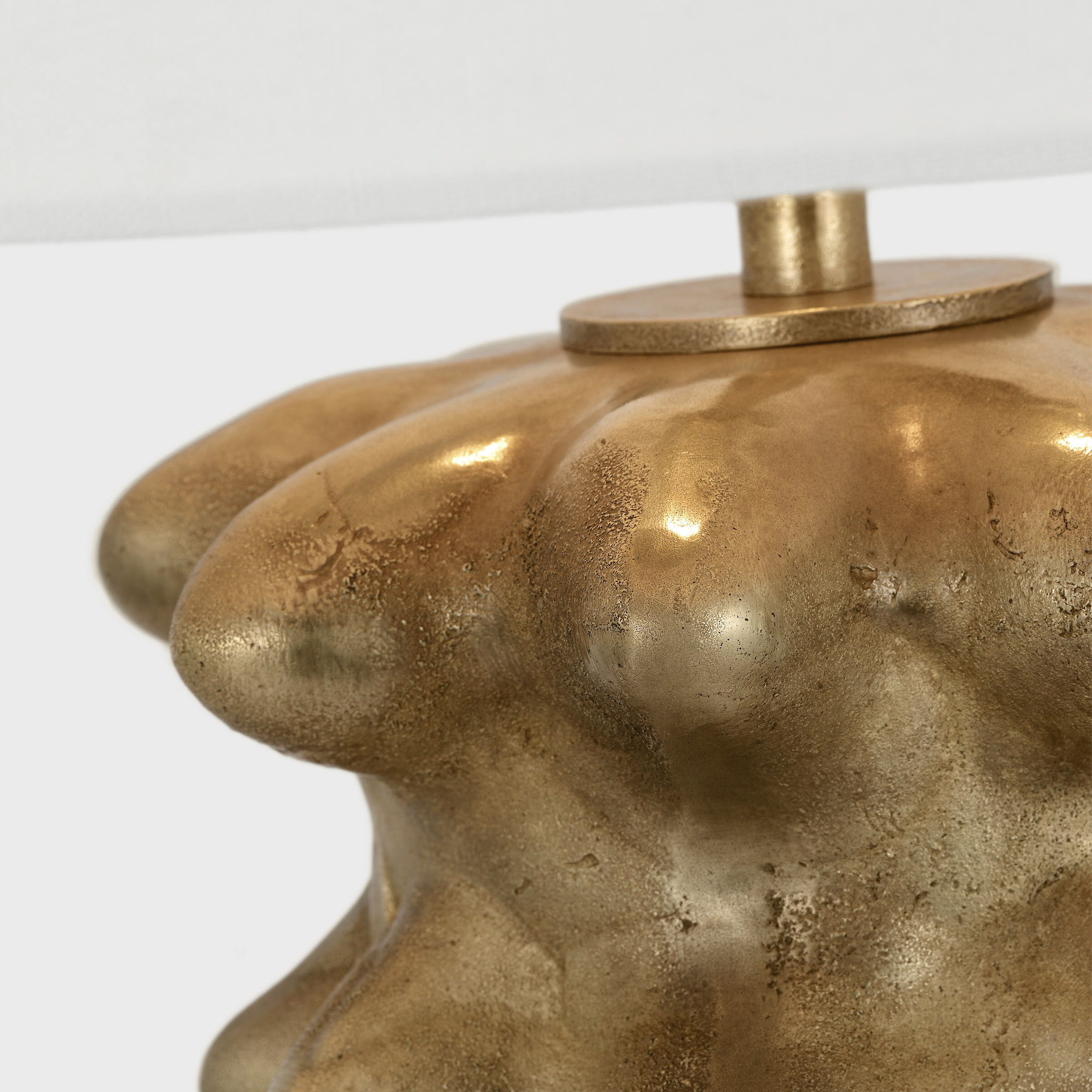 Thomas O'Brien Luxor 31.5 inch 15.00 watt Museum Brass Table Lamp Portable Light, Large