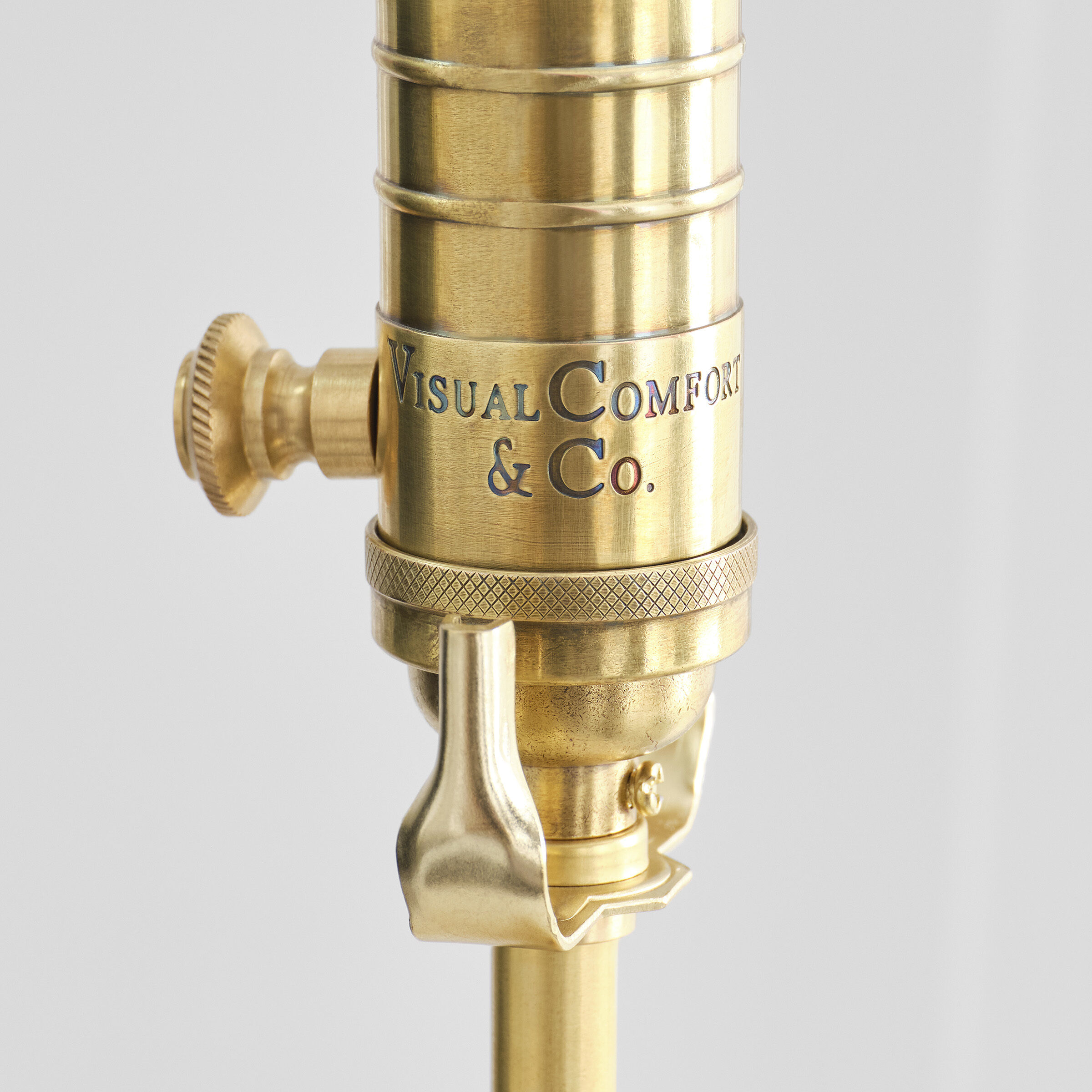 Thomas O'Brien Gironde 31.25 inch 15 watt Alabaster and Hand-Rubbed Antique Brass Table Lamp Portable Light, Large