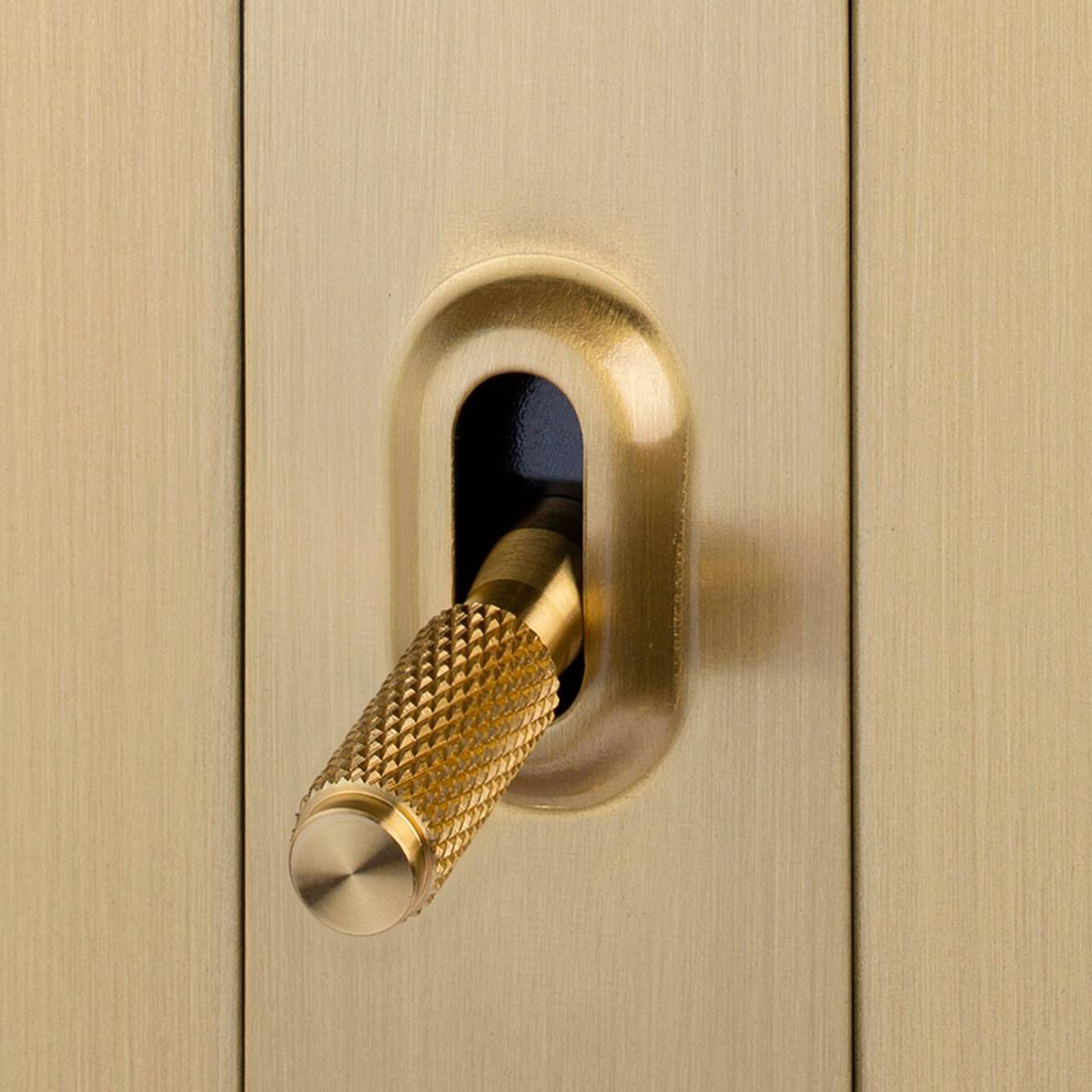 4G Toggle 120-277 Brass Light Switch