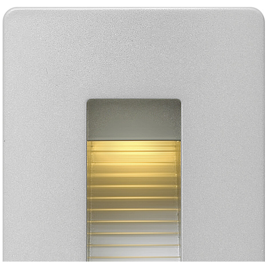 Hardy Island Luna 120v 4.00 watt Titanium Landscape Step Light in 2700K, Vertical