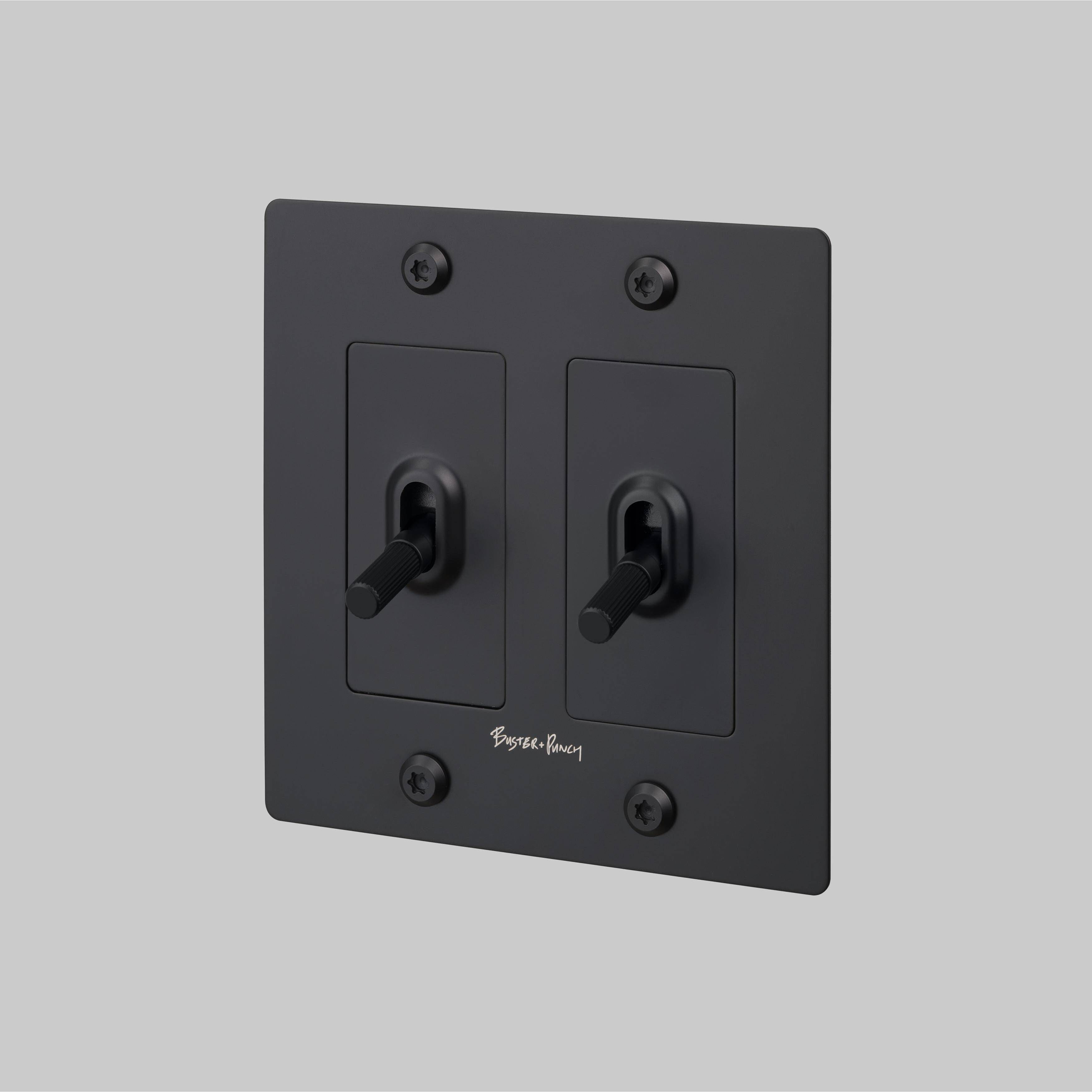 2G Toggle 120-277 Black Light Switch