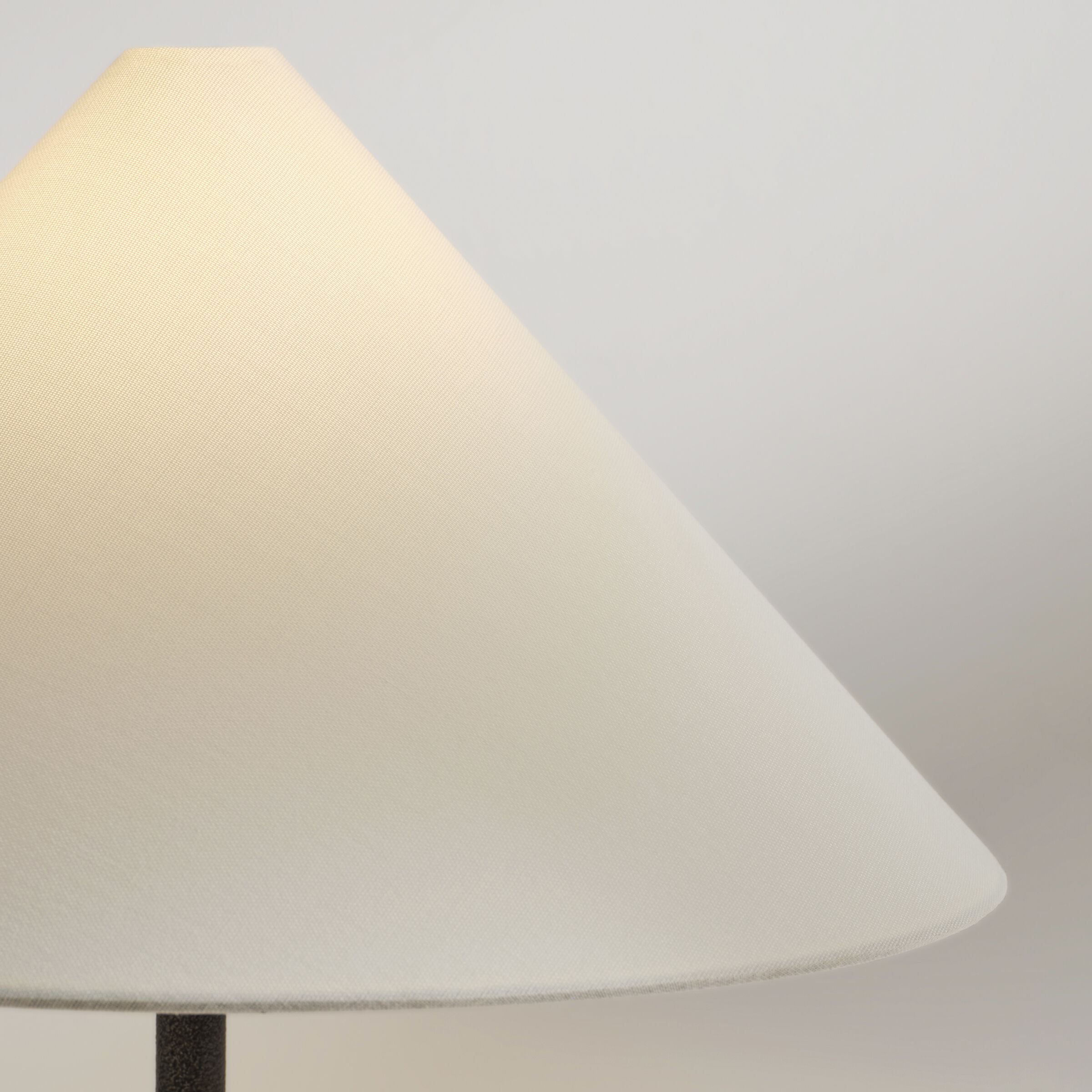 Kelly by Kelly Wearstler Brachion 20.88 inch 60 watt Black Pearl Table Lamp Portable Light