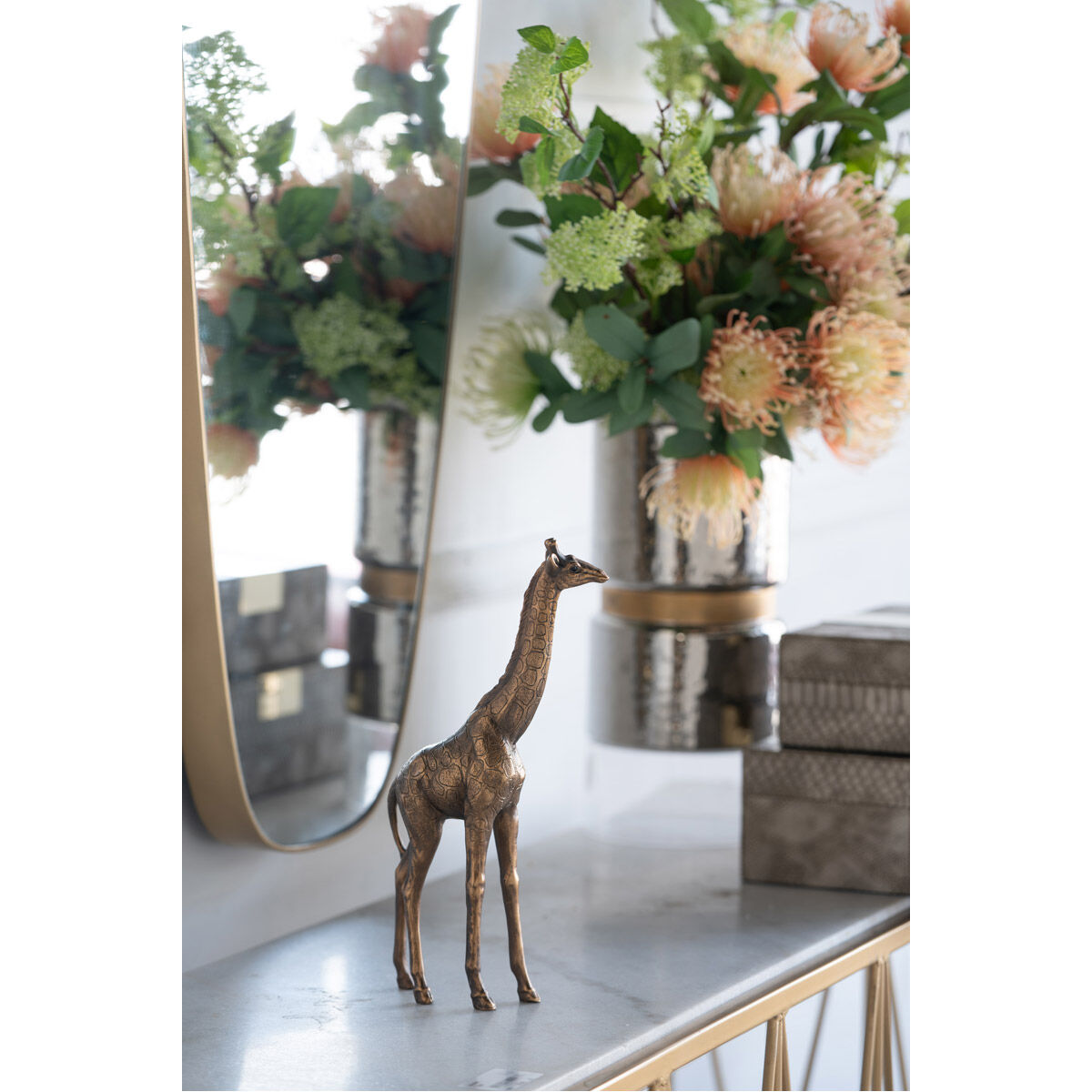 Small Giraffe 11 X 6 inch Decorative Statue