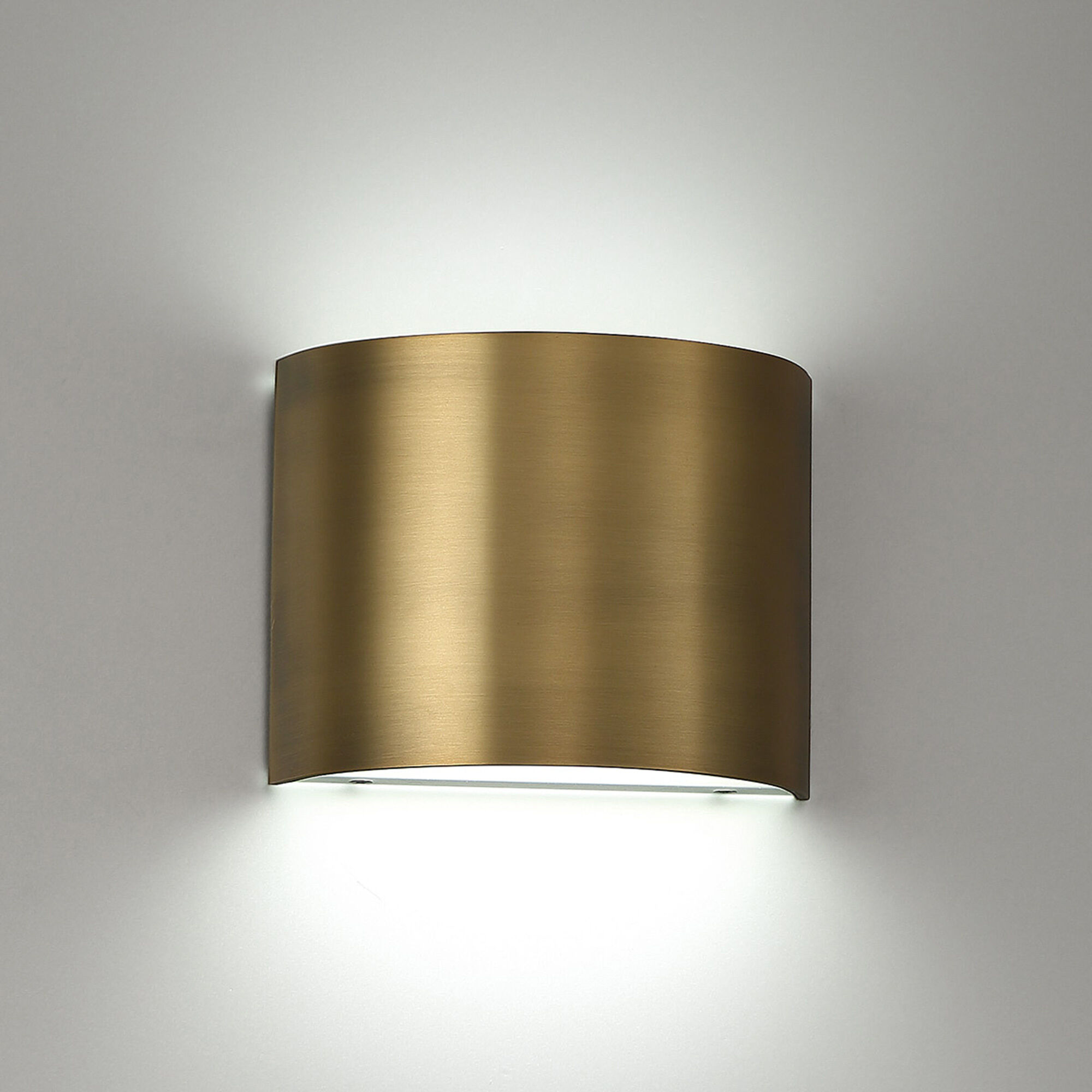 Pocket Wall Sconce Wall Light in Aged Brass, dweLED