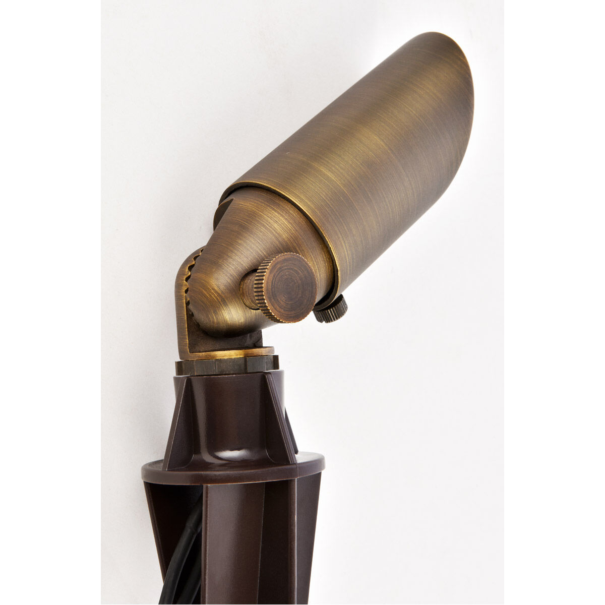 Aera 12V 20 watt Antique Brass Outdoor Landscape Spot Light