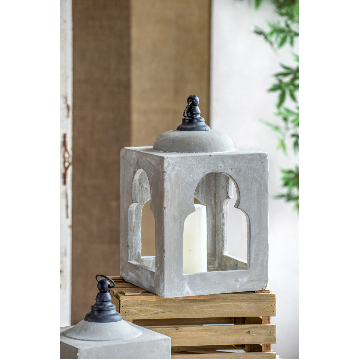 Garden 9.1 inch Gray Lantern
