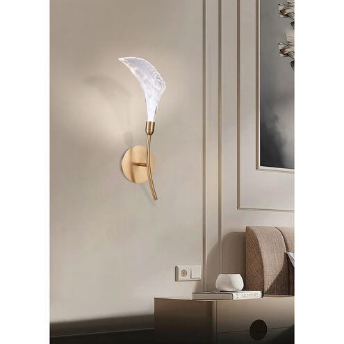Calla Sconce Wall Light