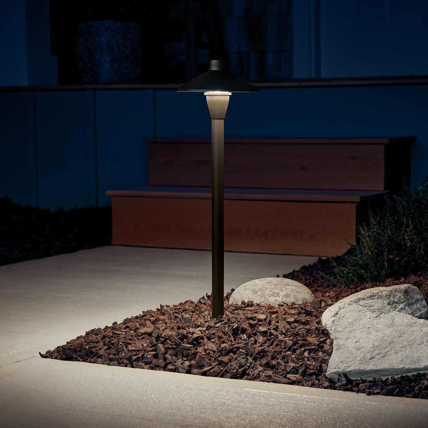 Independence 12 20.00 watt Textured Architectural Bronze Landscape 12V Path & Spread