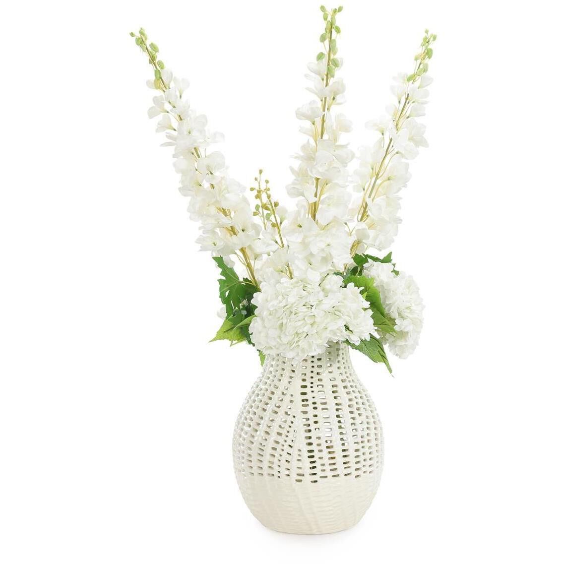 Winter White Perfection Botanical/Floral