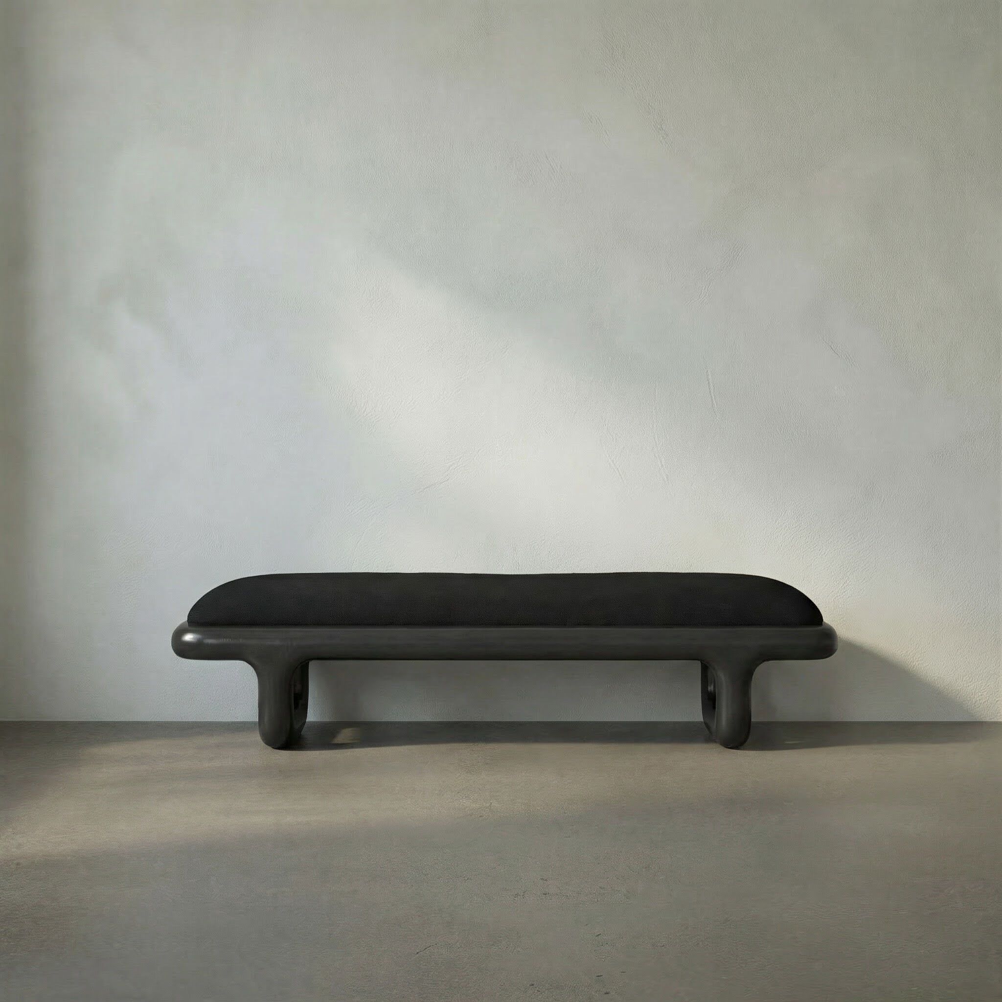 Sigmund Pale Bench