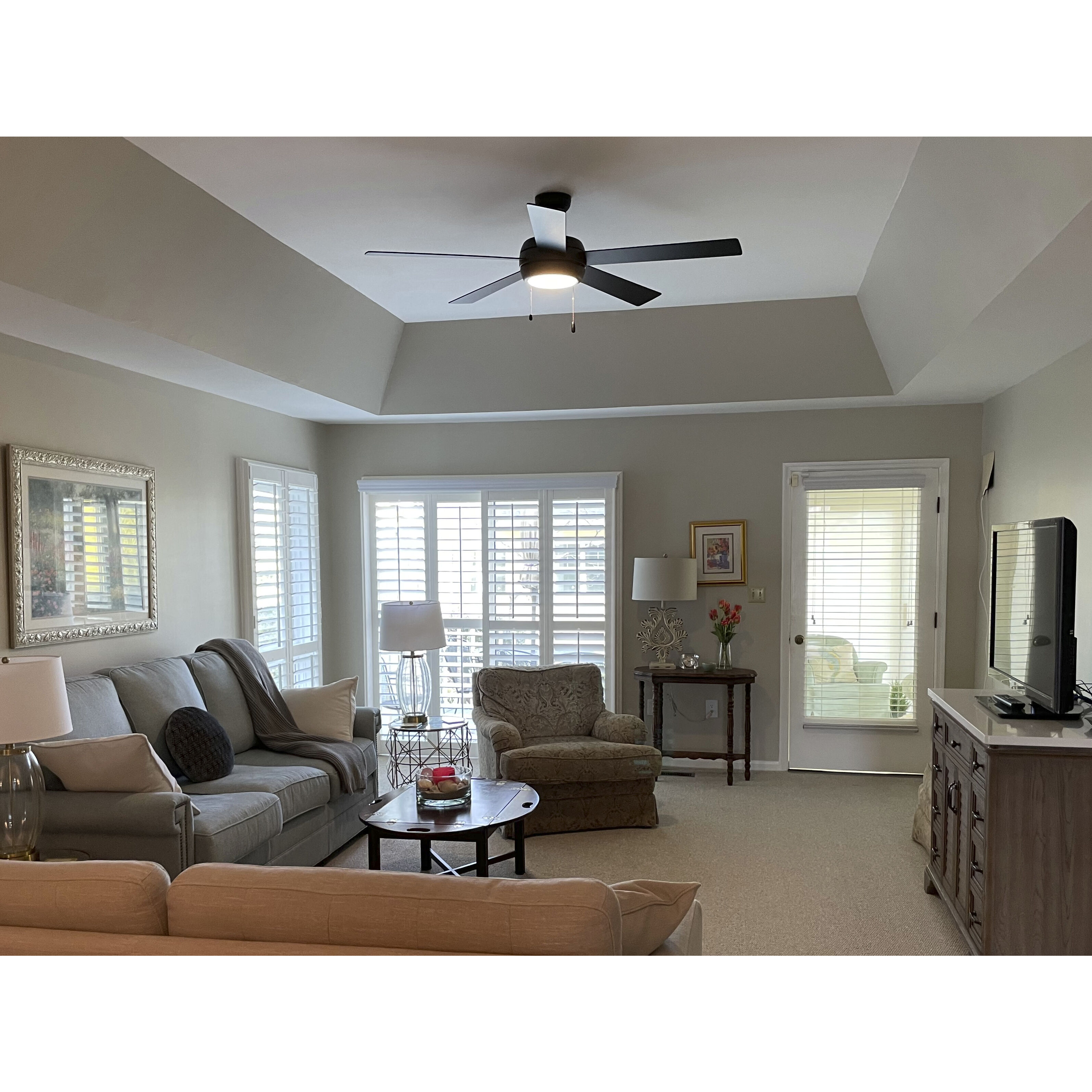 Croft 60 inch Matte Black with Matte Black, Walnut Blades Fan, Regency Series