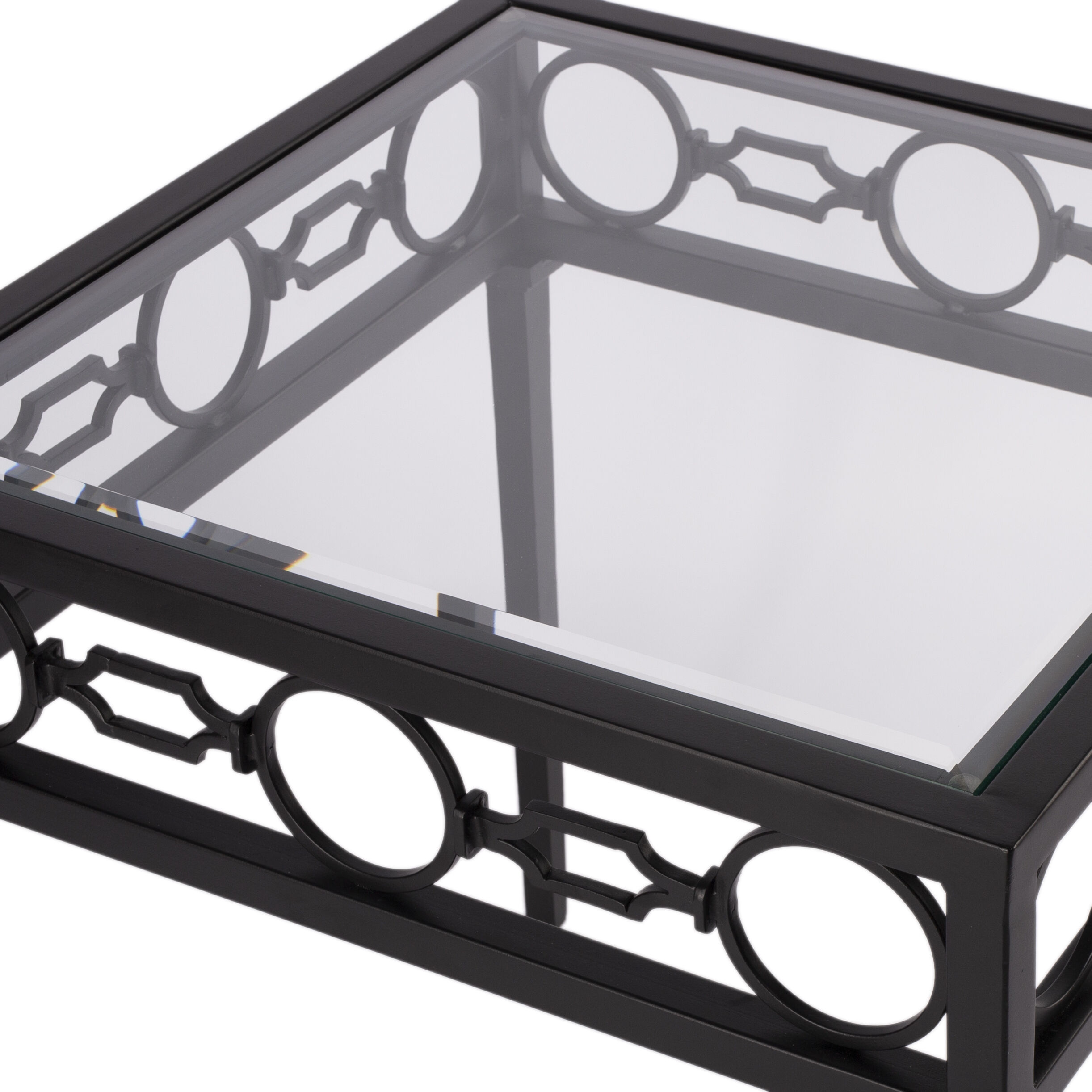 Southport Iron Outdoor End Table in Black