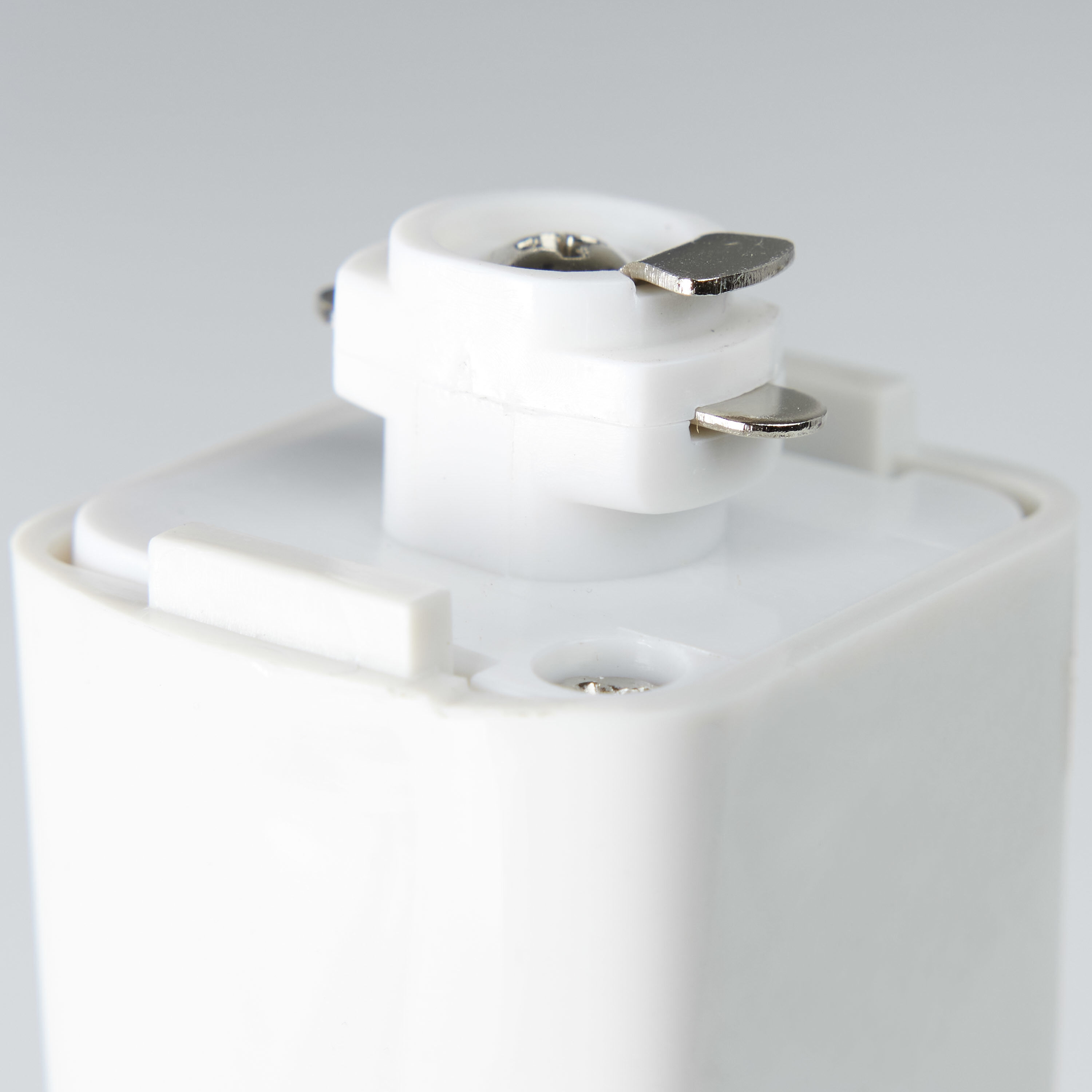 Brentwood 120 White Track Lighting Ceiling Light