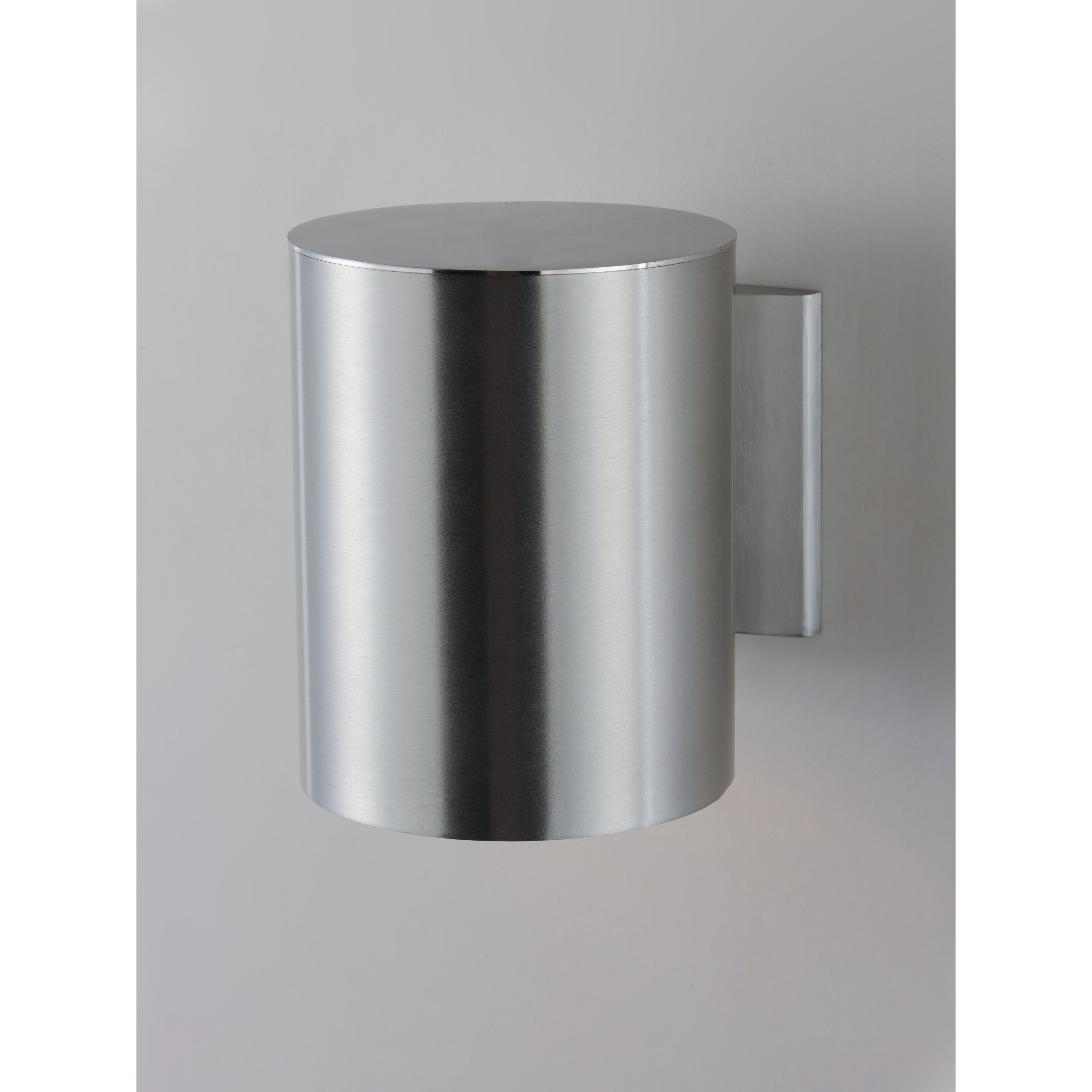 Lightray Wall Sconce Wall Light in Brushed Aluminum
