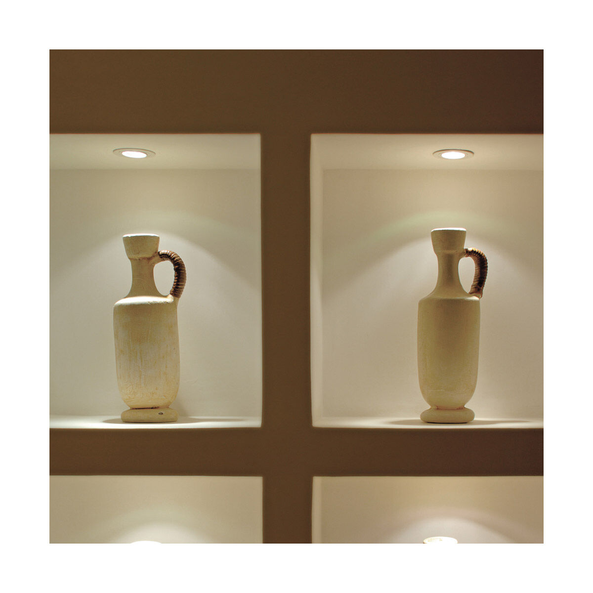 Signature 12V Halogen 3.25 inch White Undercabinet Recessed Lighting