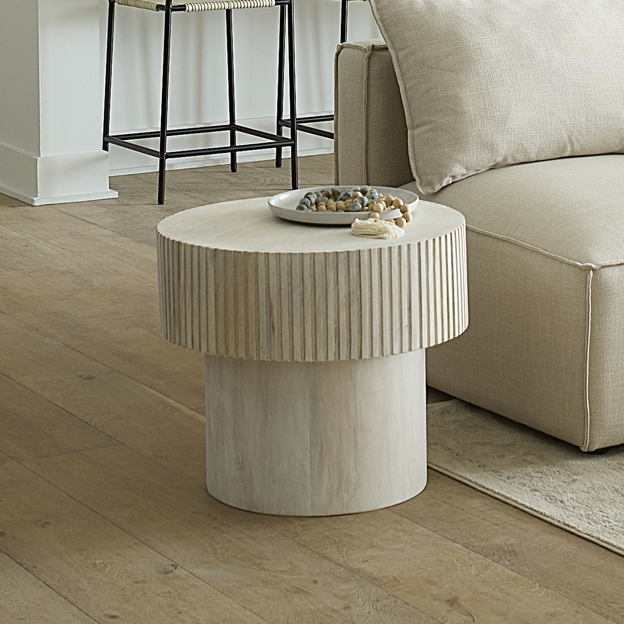 Notch Side Table in White Bleach, Round