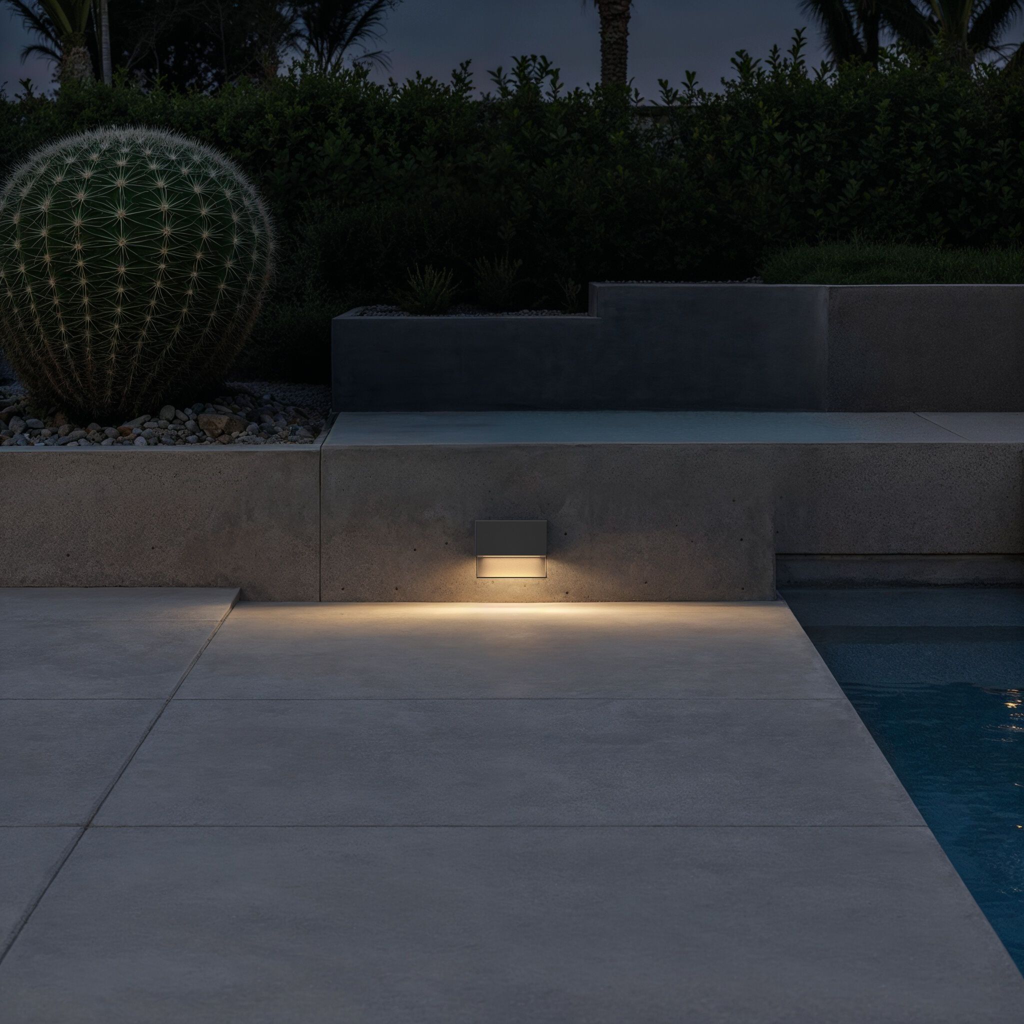 Piazza 277 5 watt Anthracite Outdoor Step Light