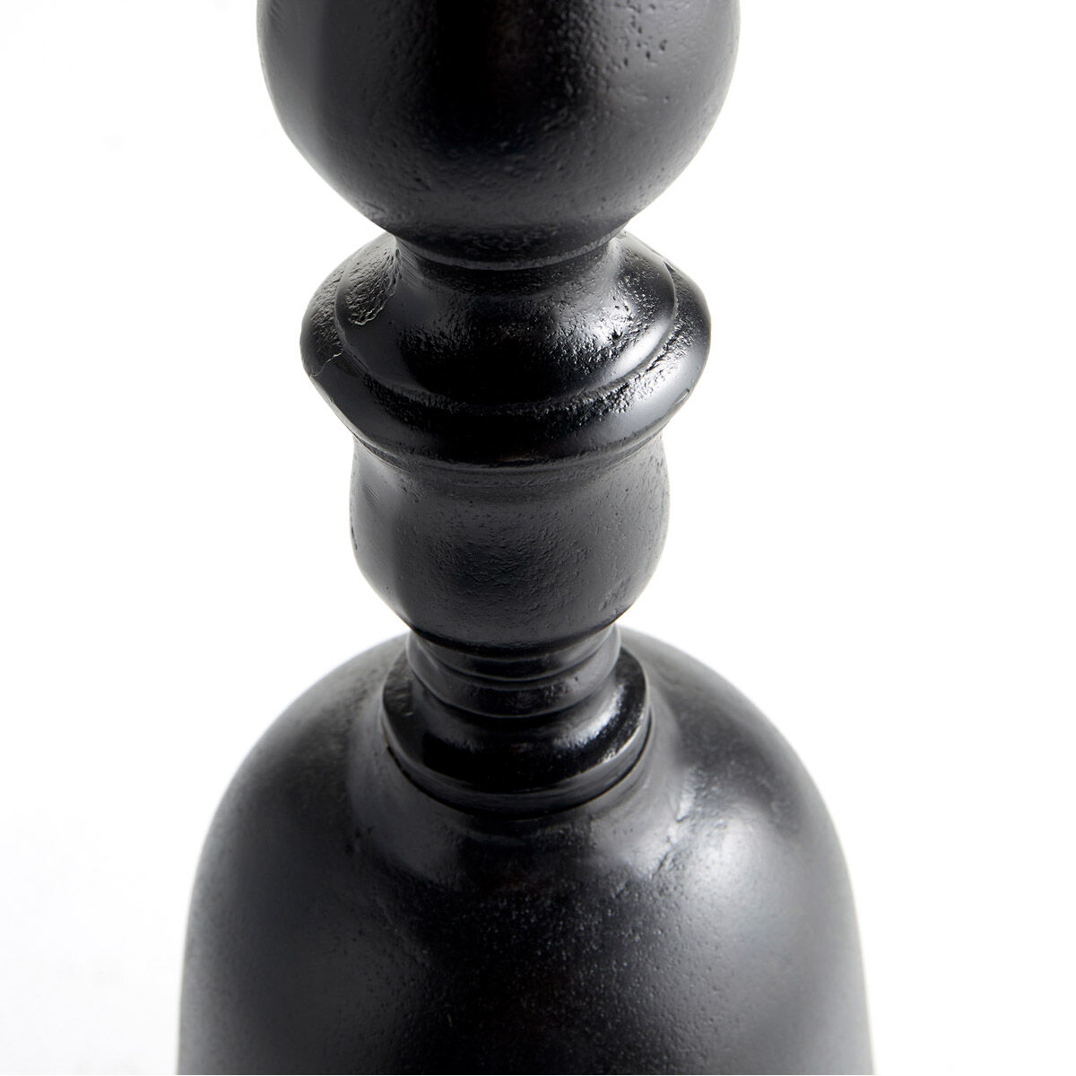 Jagger 16 inch Graphite Table