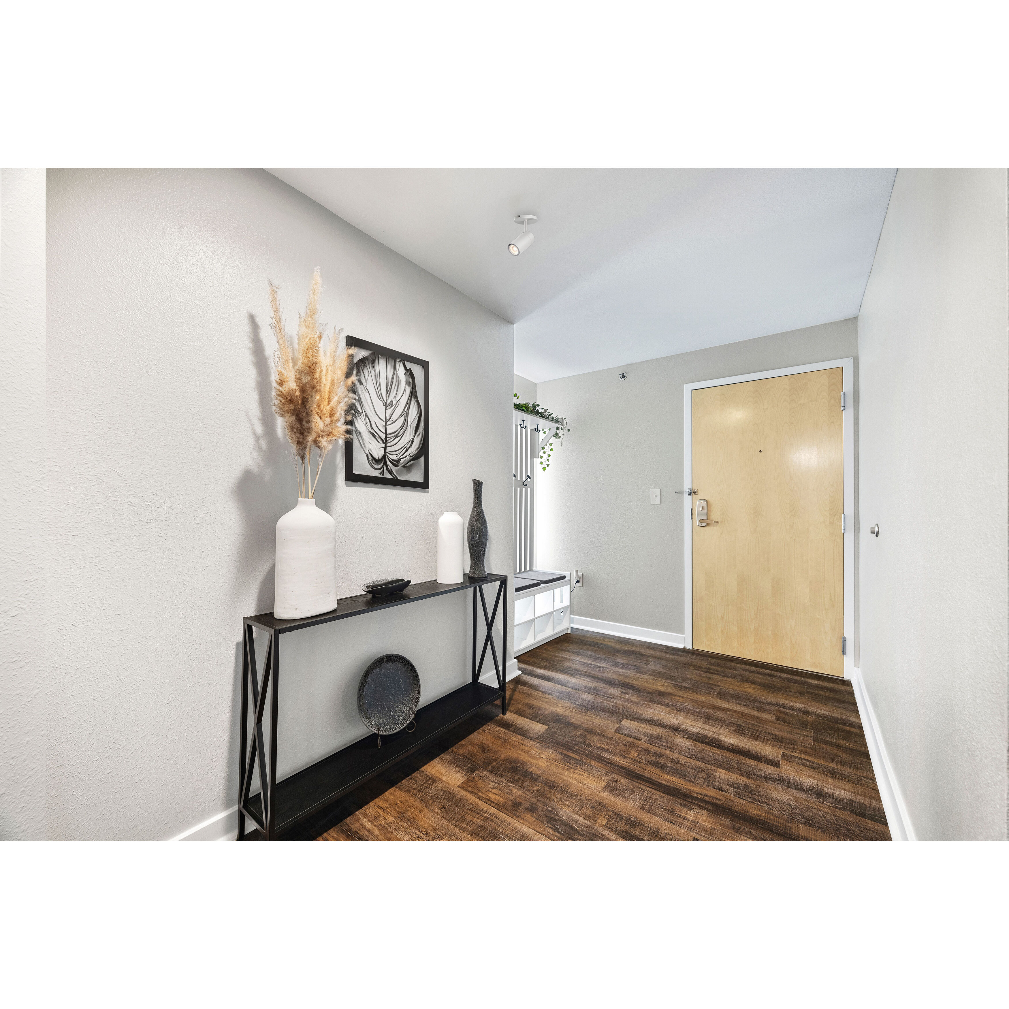 GX15 LED 4 inch White Spotlight Pendant Ceiling Light