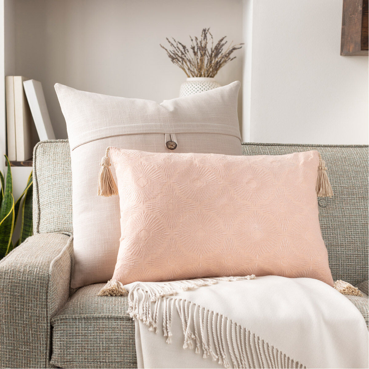 Accra 20 X 13 inch Peach/Lilac Pillow Kit, Lumbar