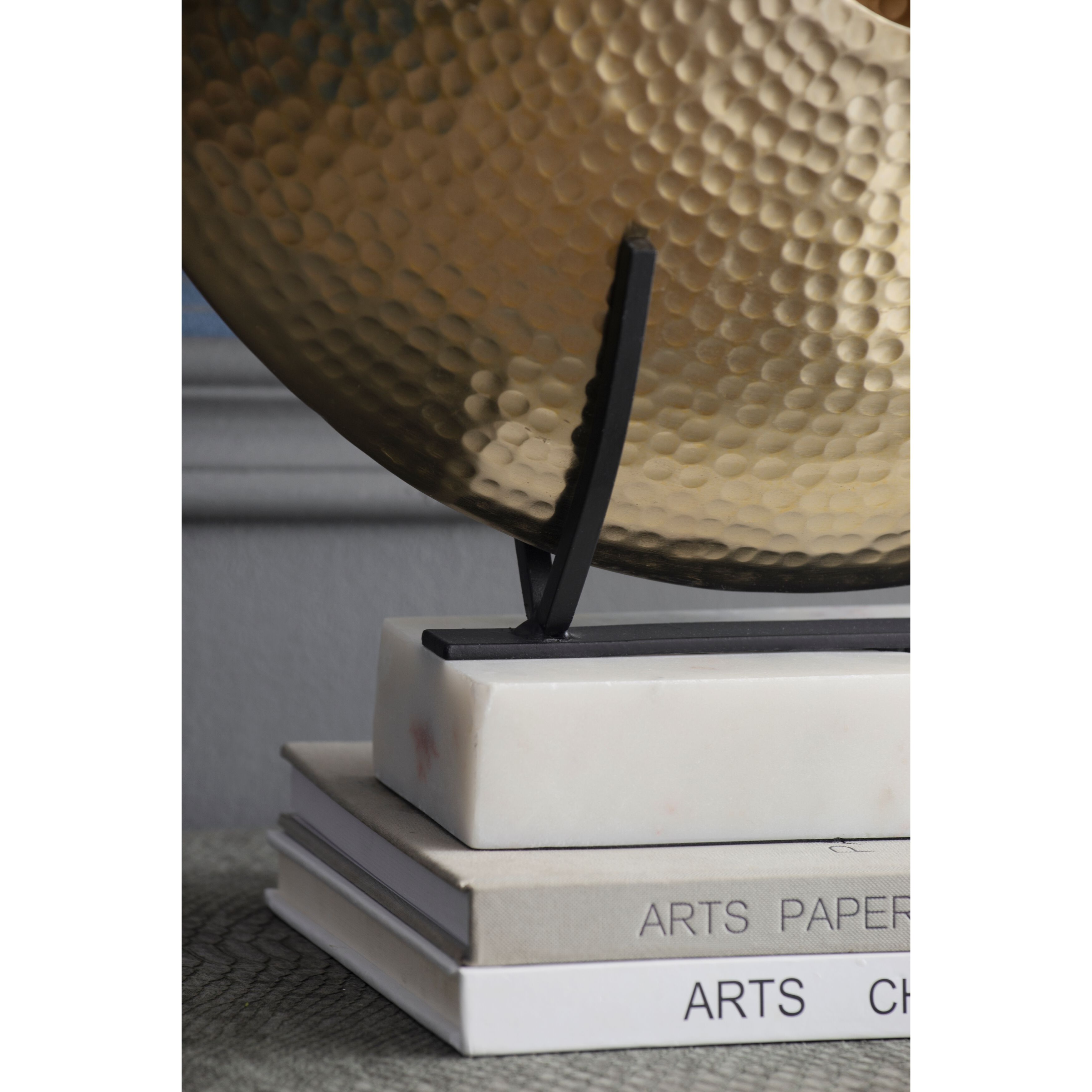 Cumberland Gold/White Statuaries