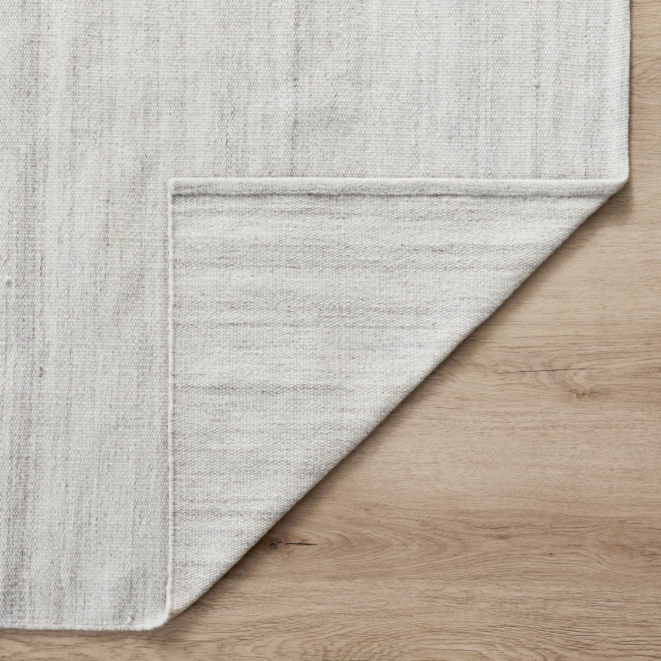 Kiran 36 X 24 inch Silver Rug in 2 x 3