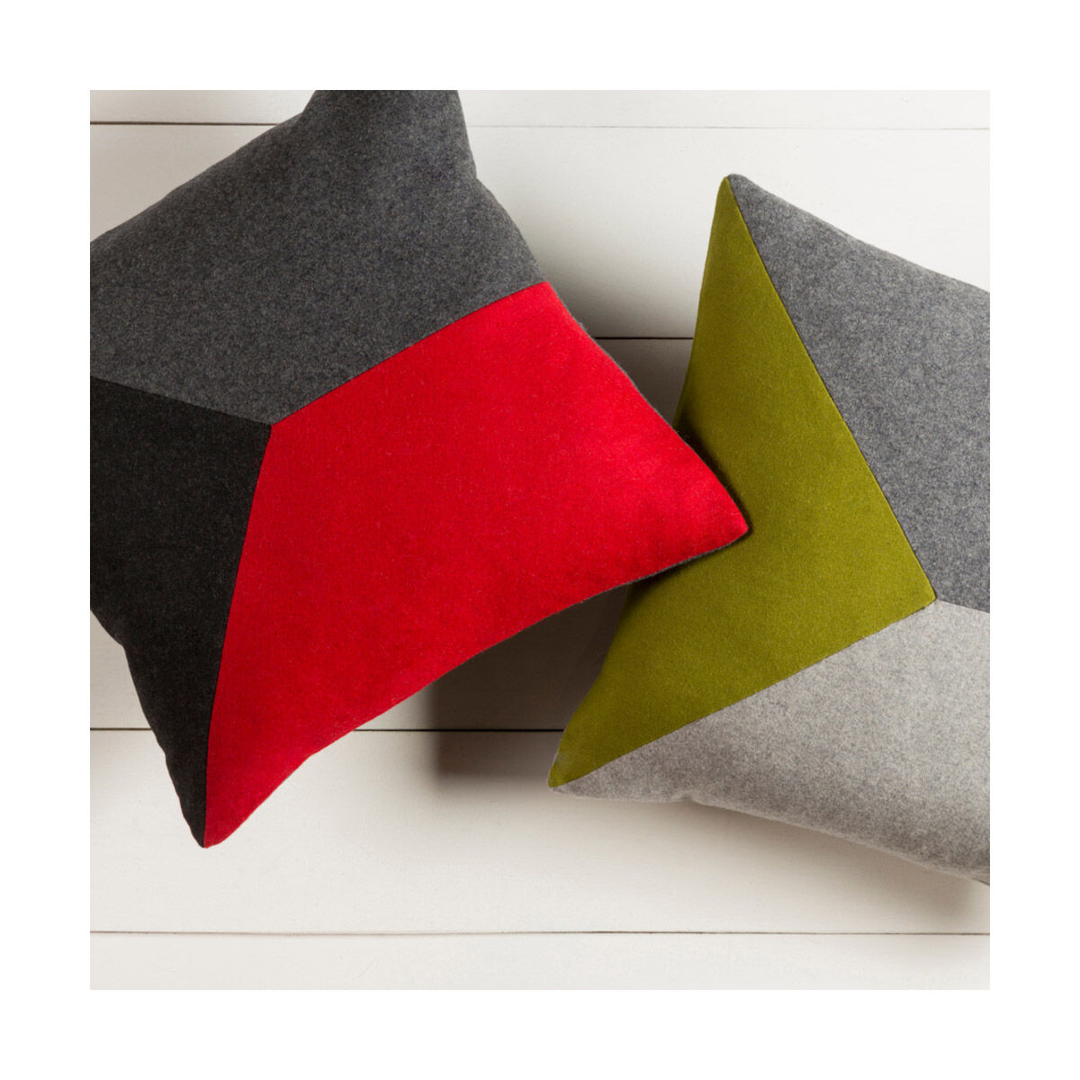 Jonah 22 X 22 inch Red Pillow Kit, Square