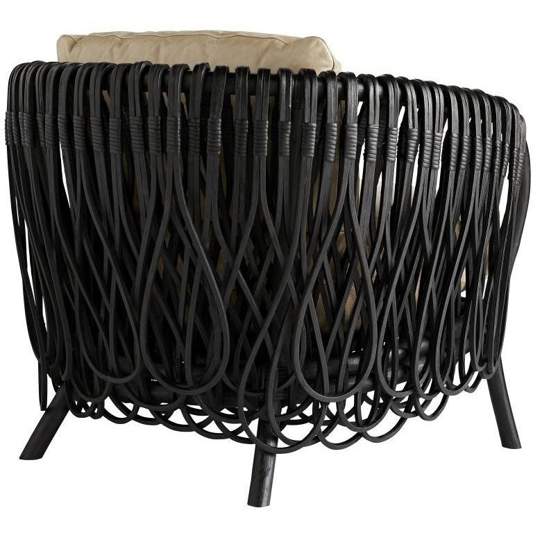 Strata Oyster Lounge Chair