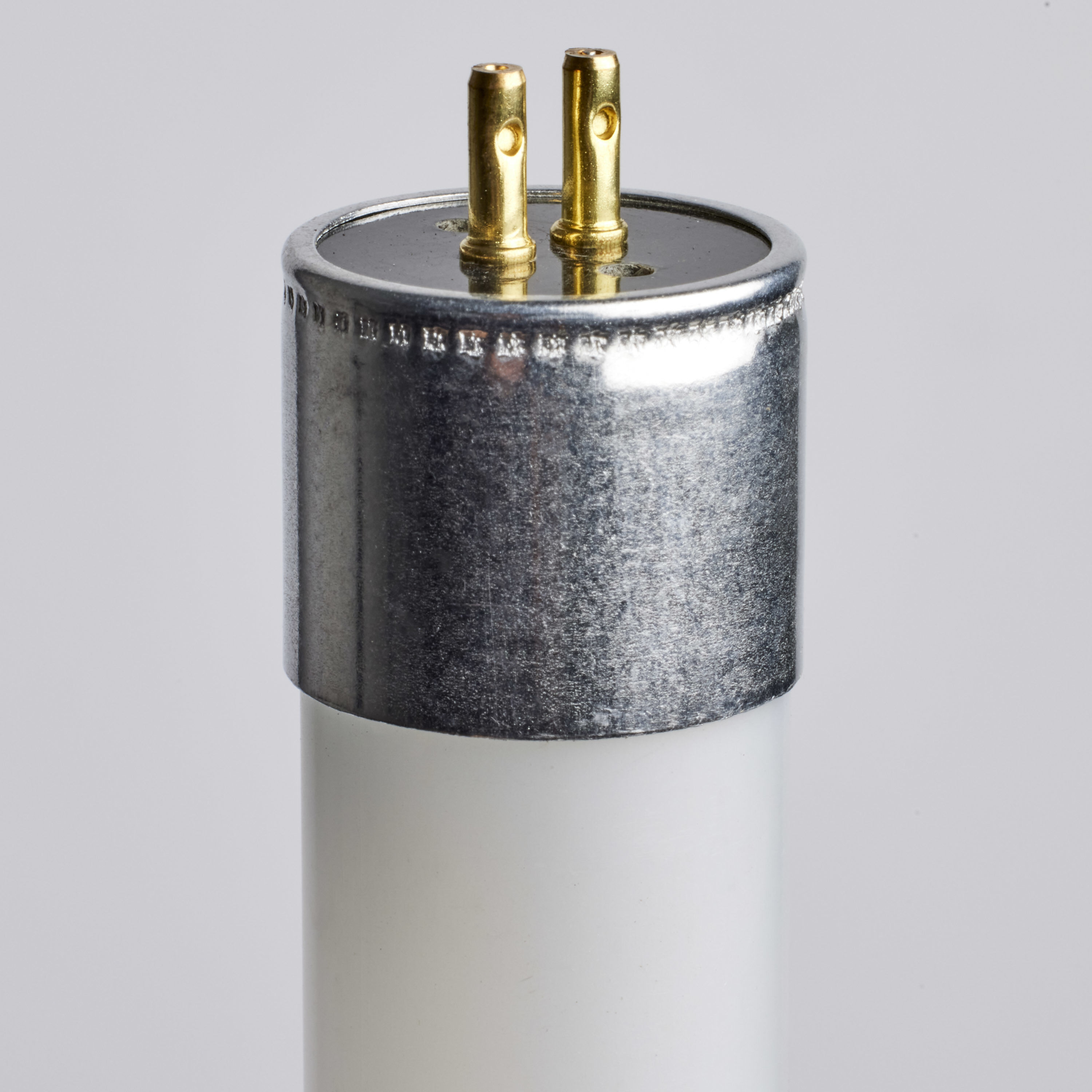 Signature LED T5 Miniature Bi Pin 4 watt 120V 3000K Light Bulb