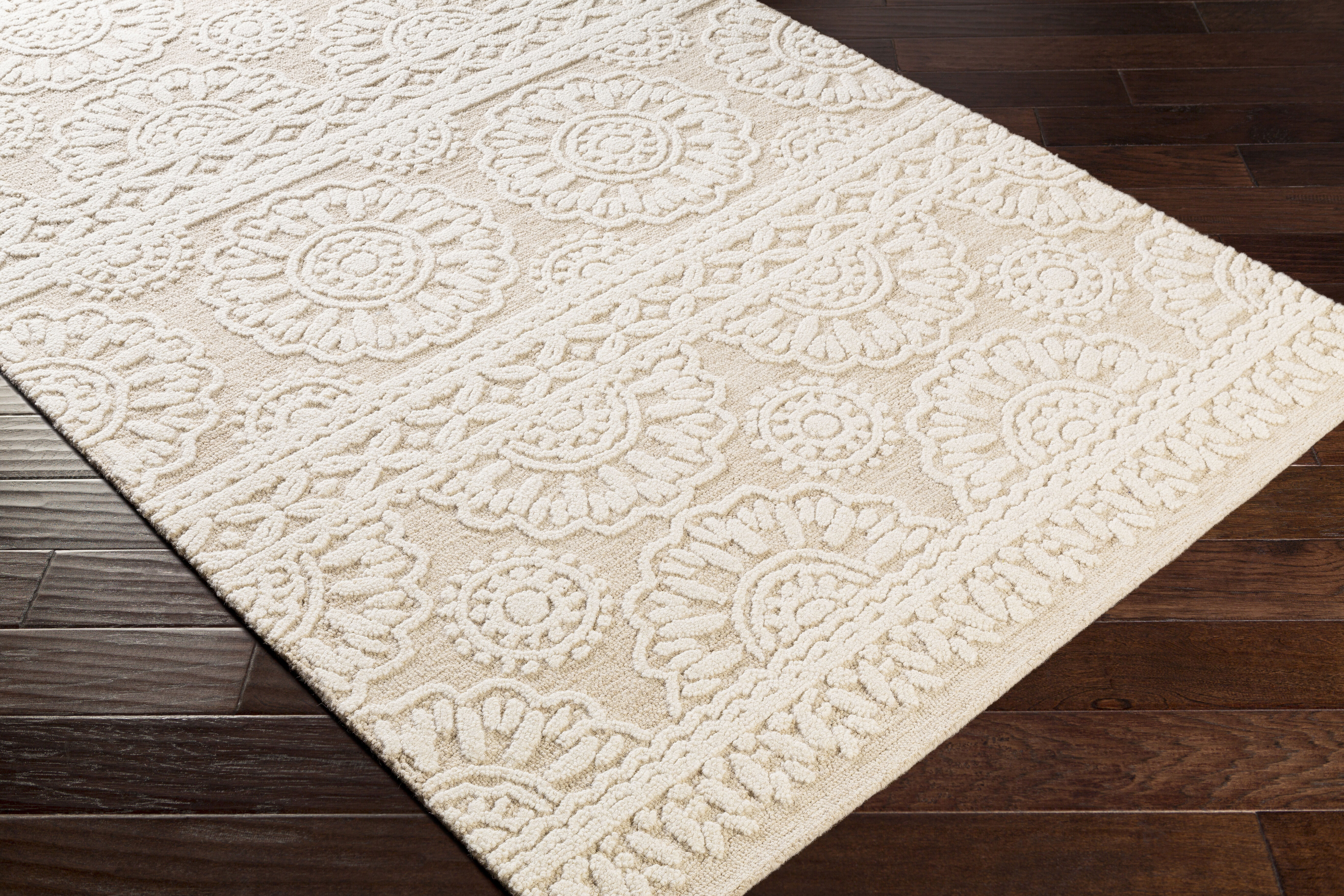 Izmir 90 X 60 inch Light Beige Rug in 5 x 8, Rectangle
