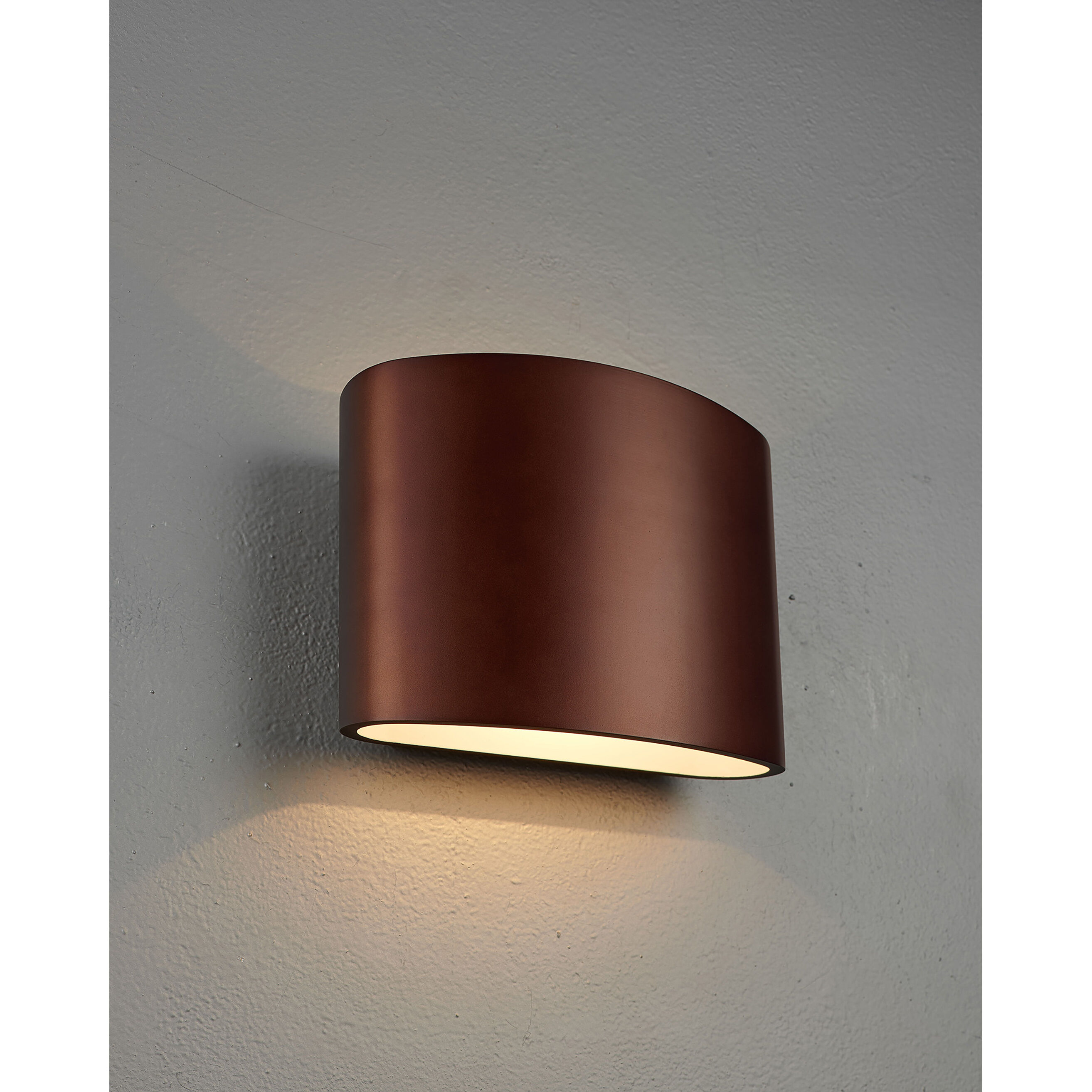 Encore Wall Sconce Wall Light in Bronze