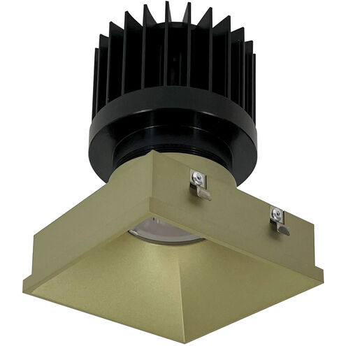 Iolite PLUS Champagne Haze Recessed Light in 3000K