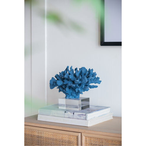 Expansive Blue Décor