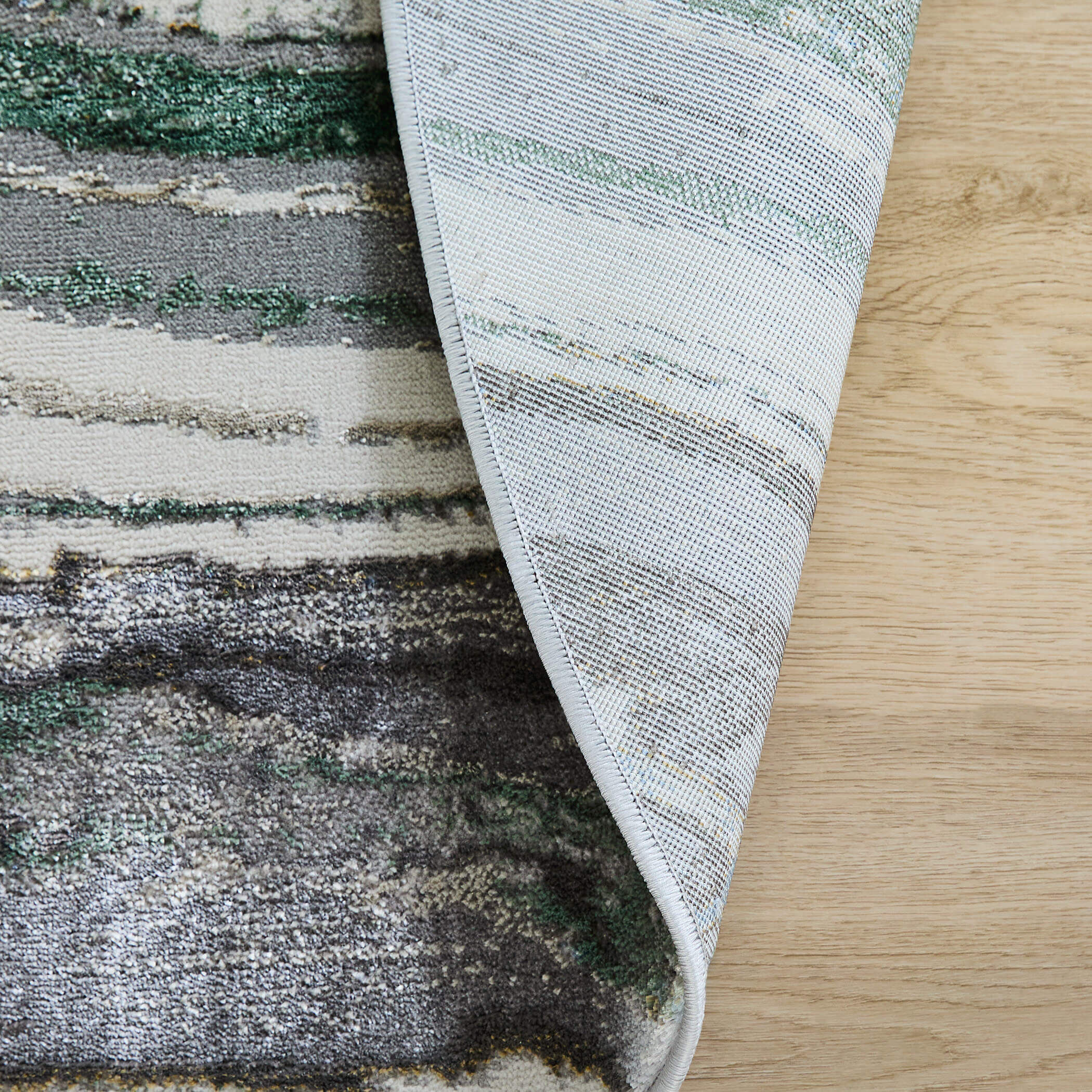 Zaria Earth Tones Rug in 5 Round